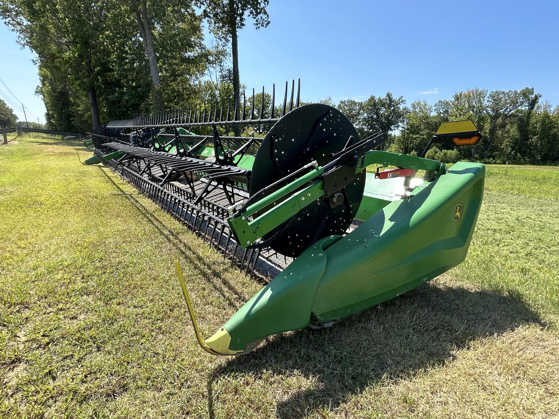 2022 John Deere HD40F Image
