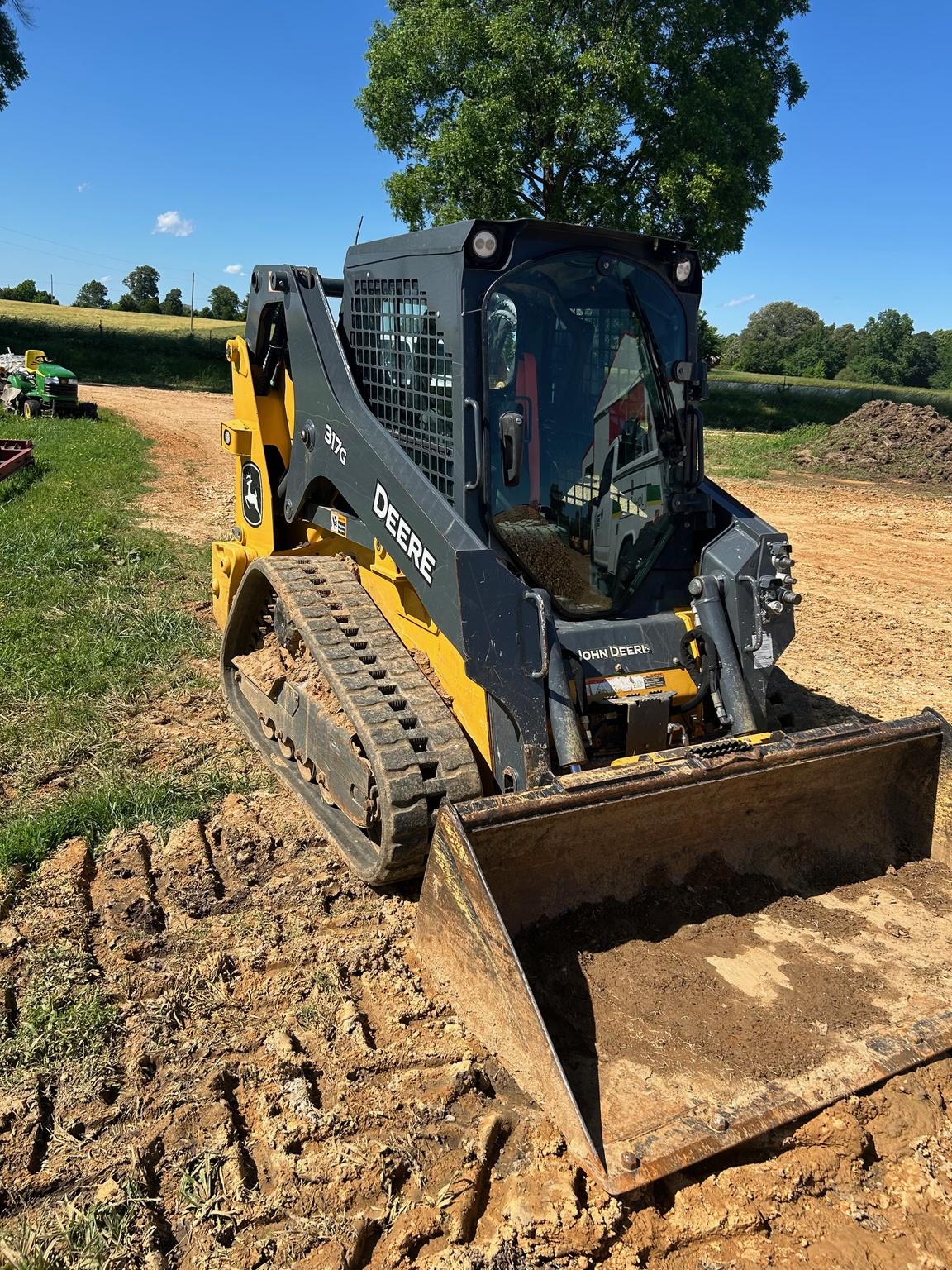 2022 John Deere 317 Image