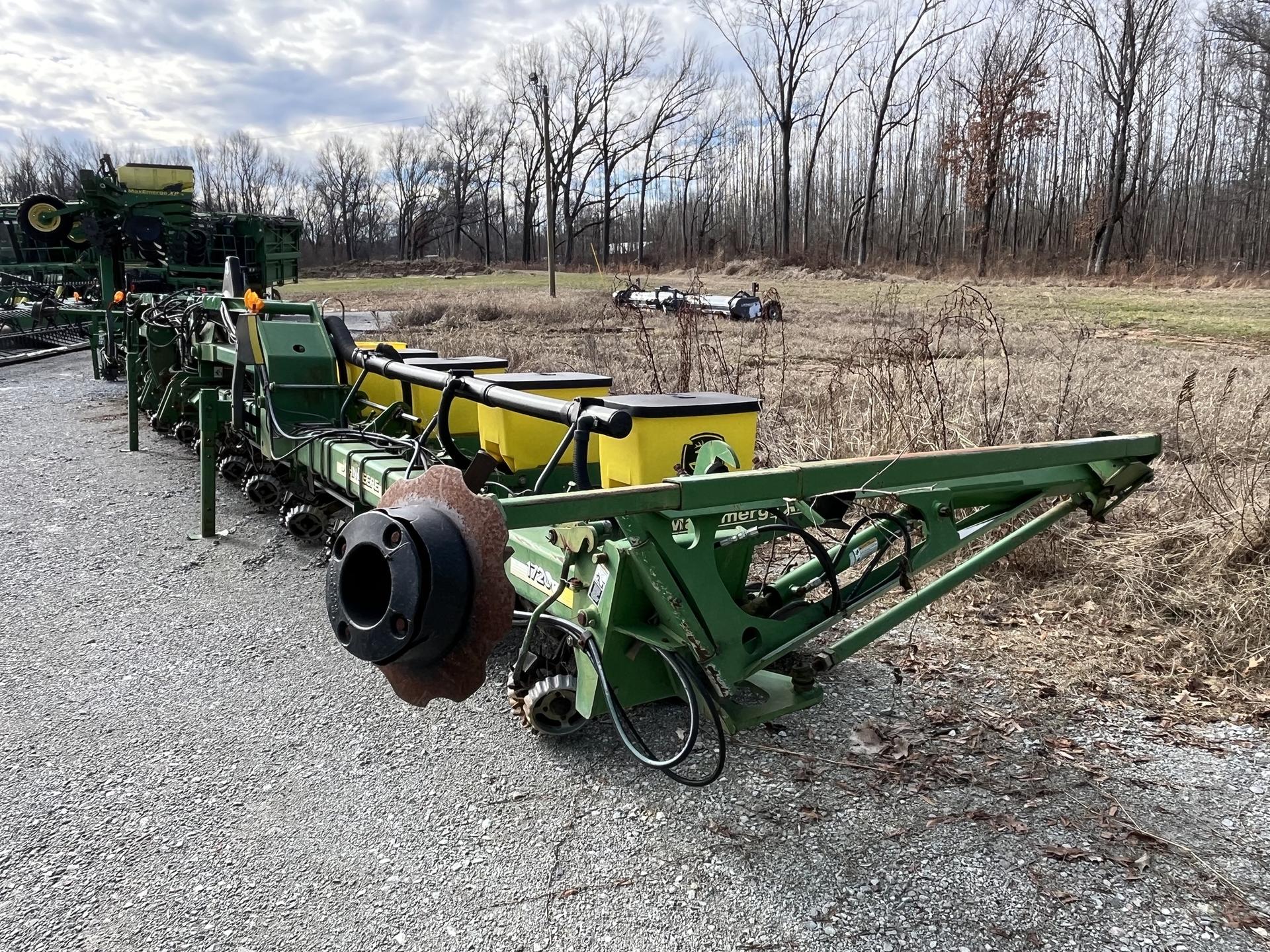 2006 John Deere 1720 Image
