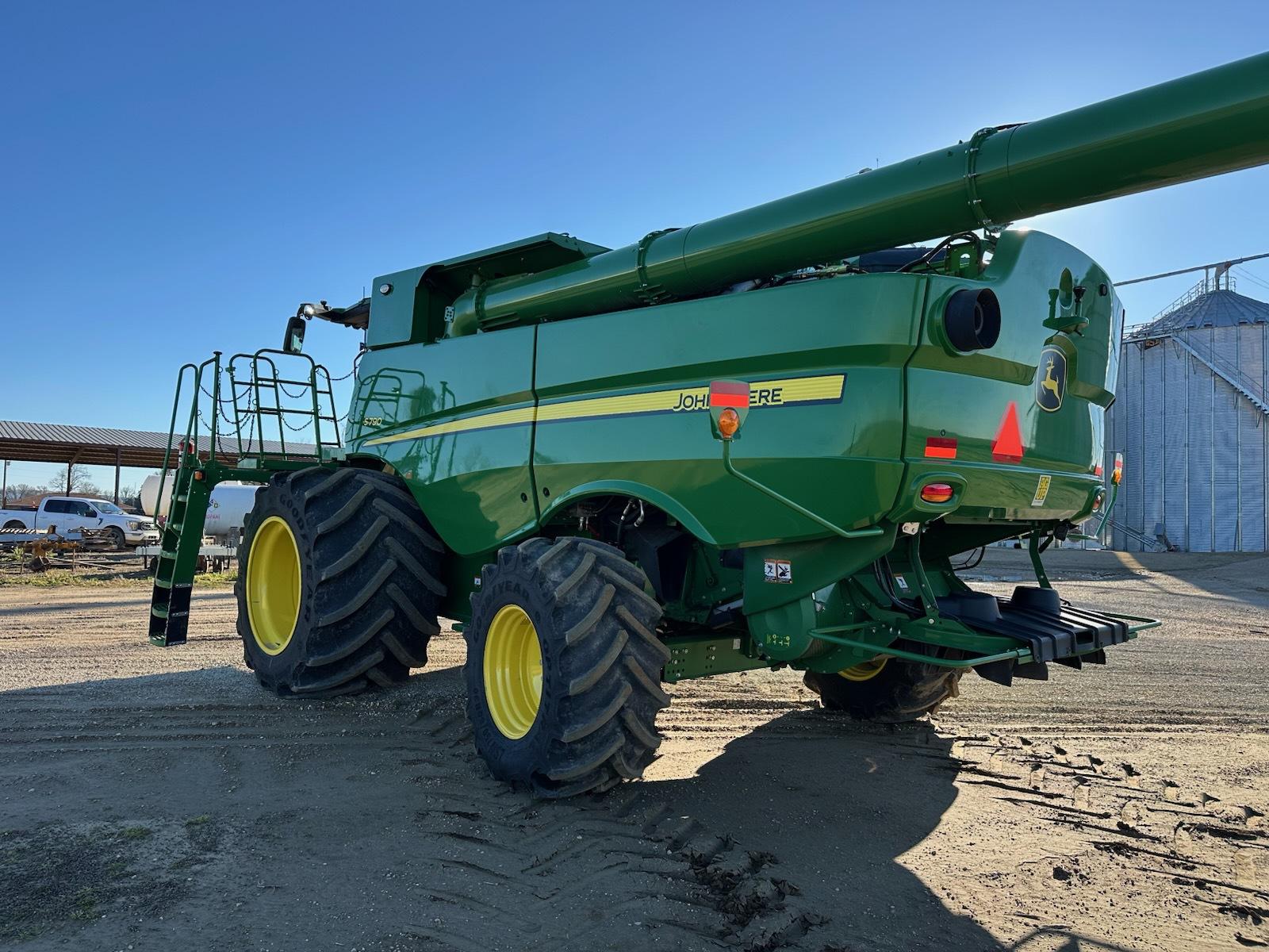 2023 John Deere S790 Image