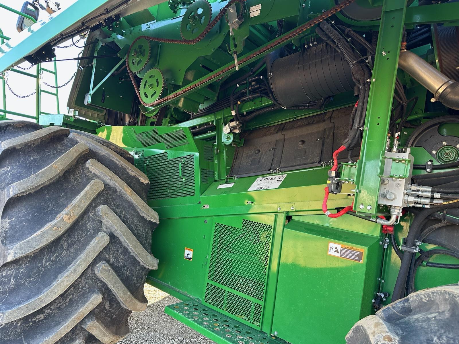 2023 John Deere S790 Image