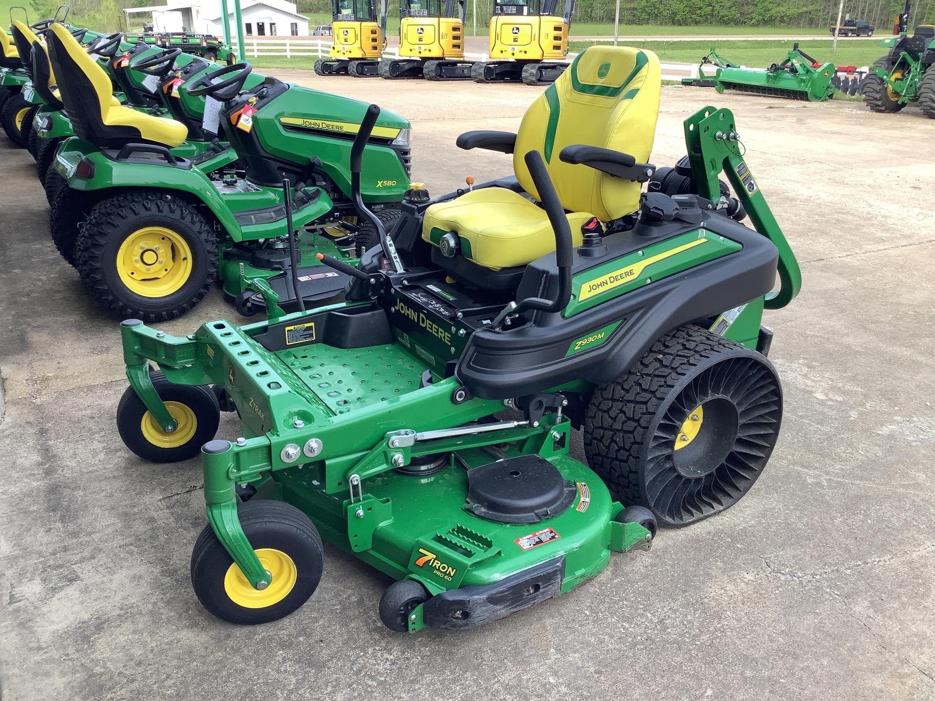 2024 John Deere Z930M Image