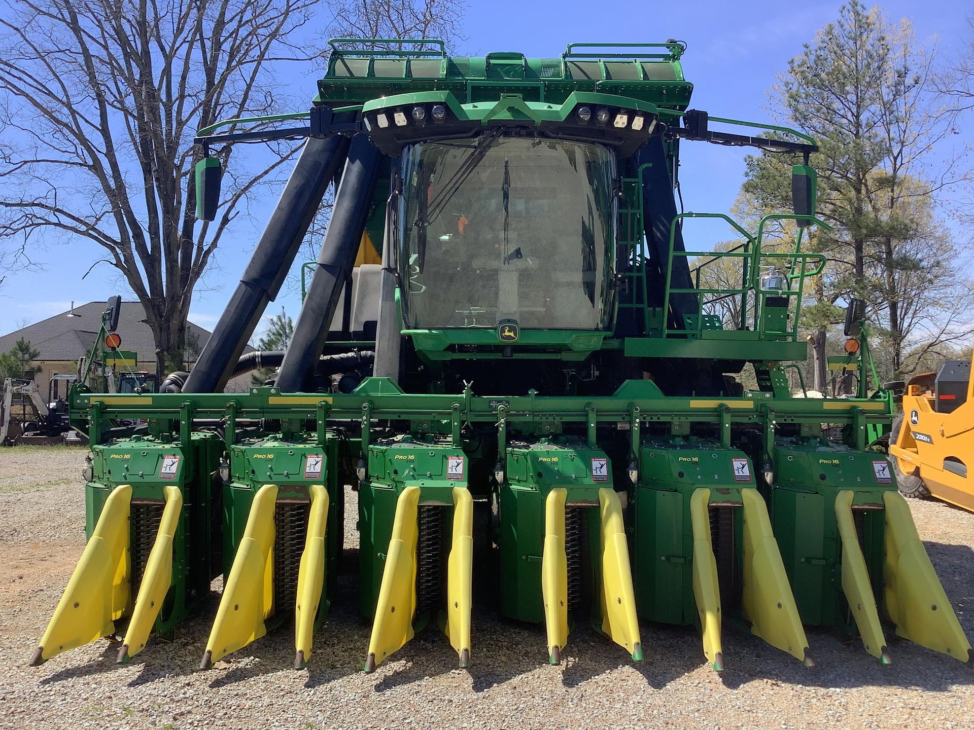 2022 John Deere CP770 Image