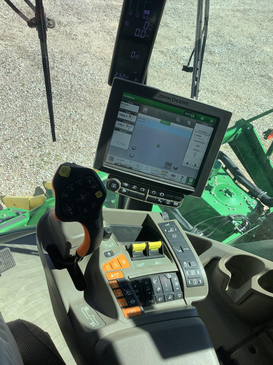 2022 John Deere CP770 Image