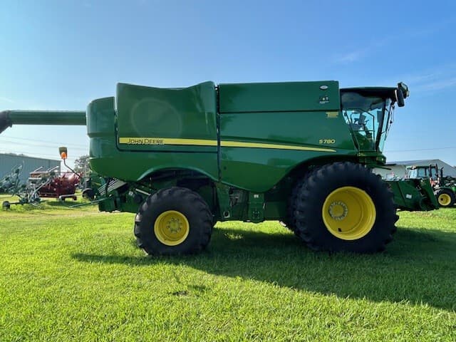 2022 John Deere S780 Image