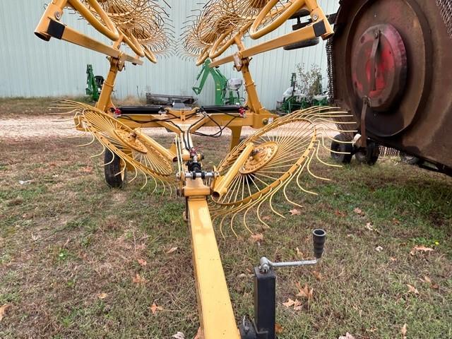 2016 Vermeer VR1224 Image