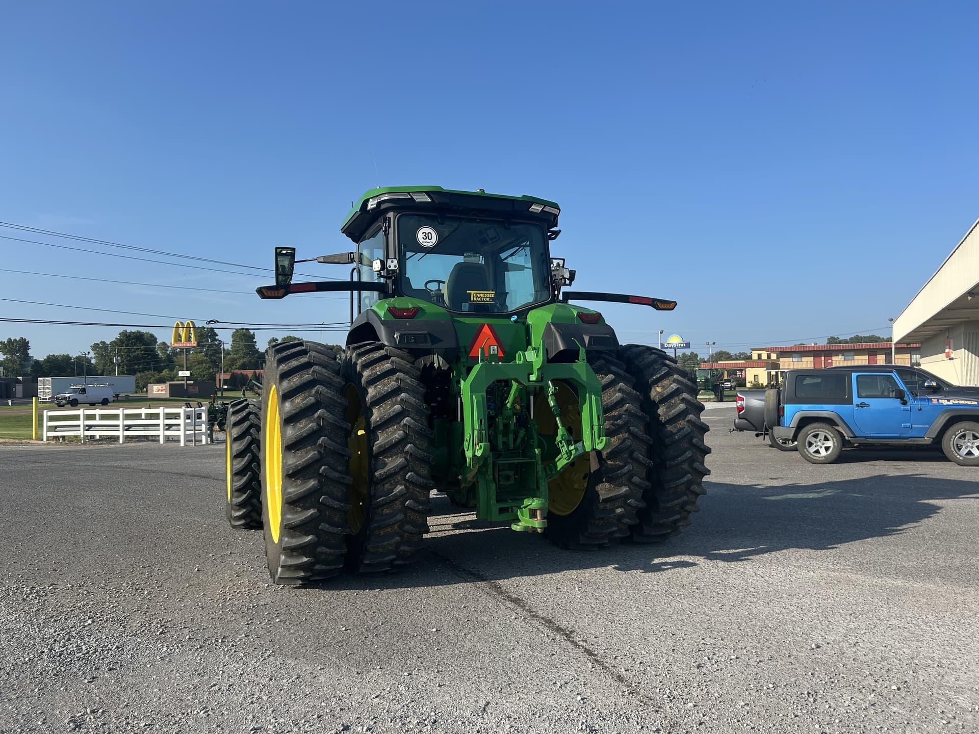 2024 John Deere 8R 310 Image
