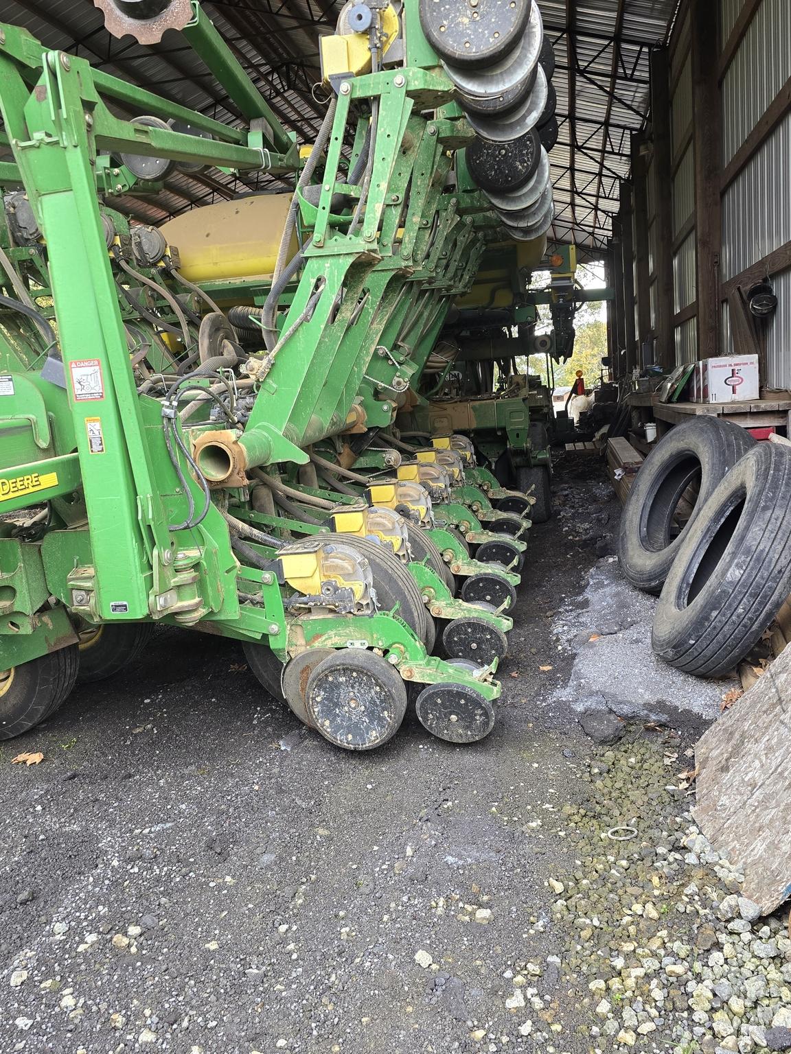 2010 John Deere 1790 Image