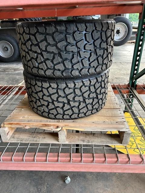 2025 John Deere Tweels Image