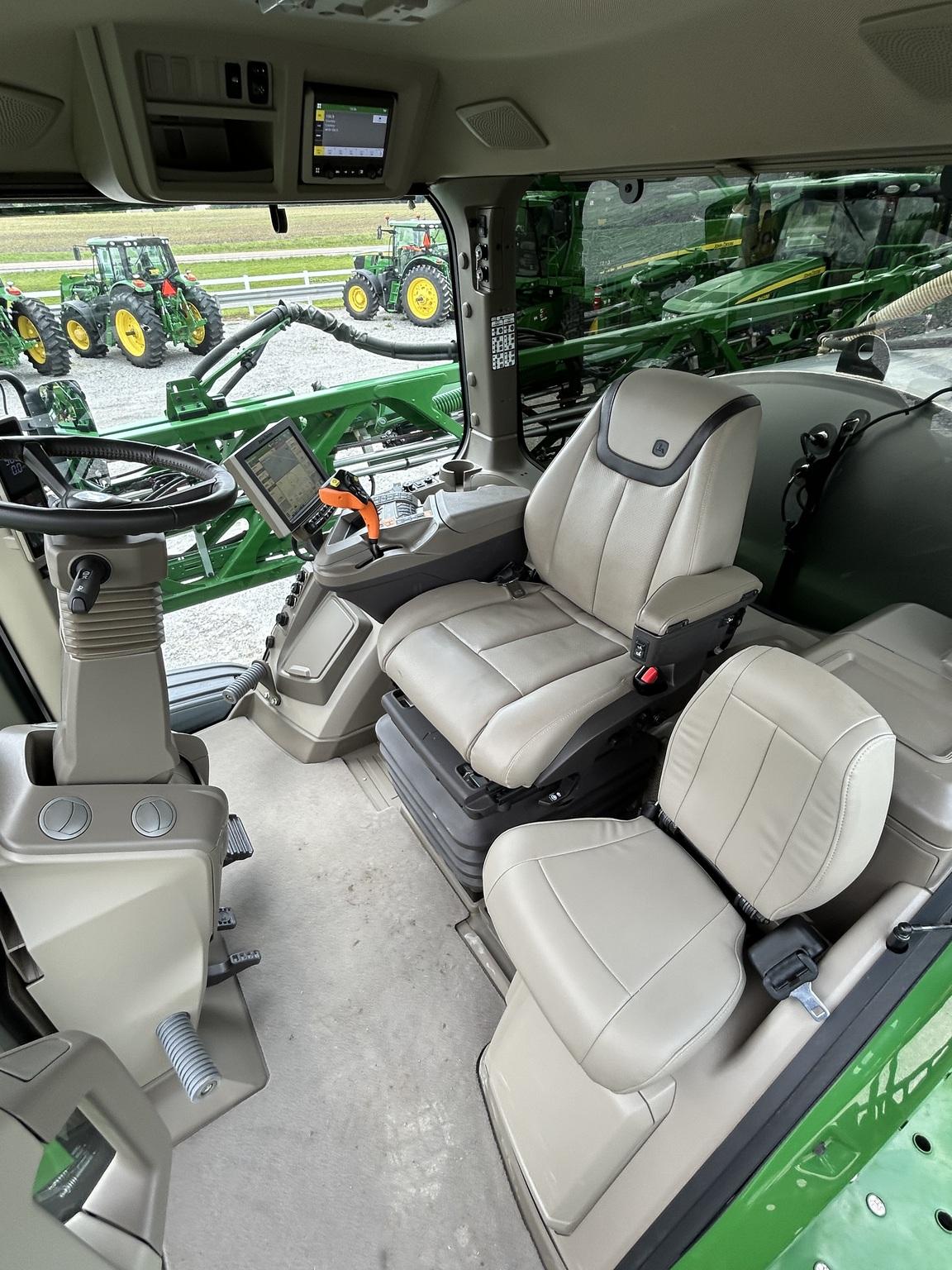 2022 John Deere 408R Image