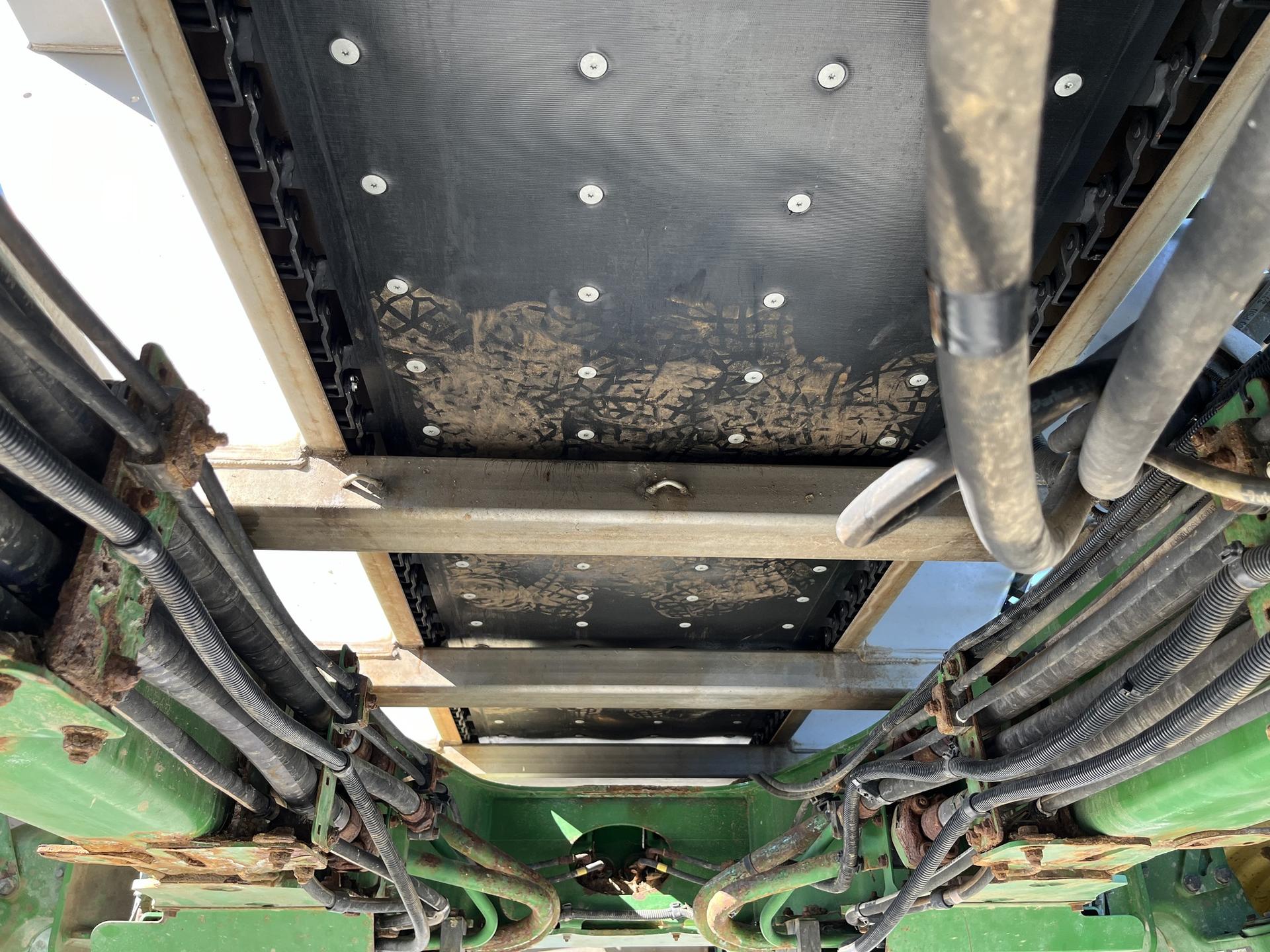 2021 John Deere R4045 Image