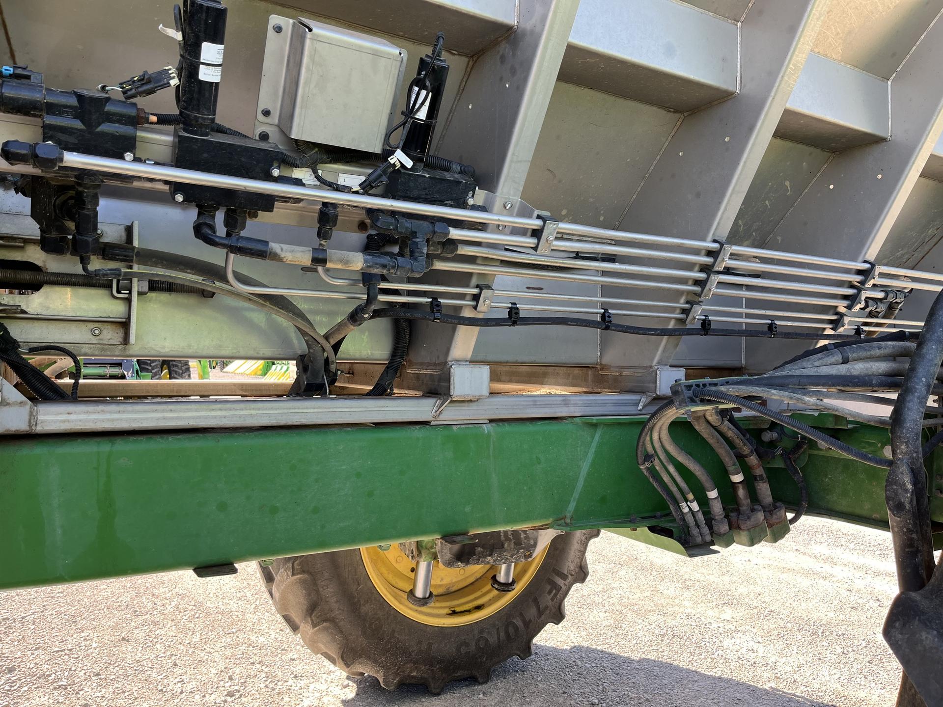 2021 John Deere R4045 Image