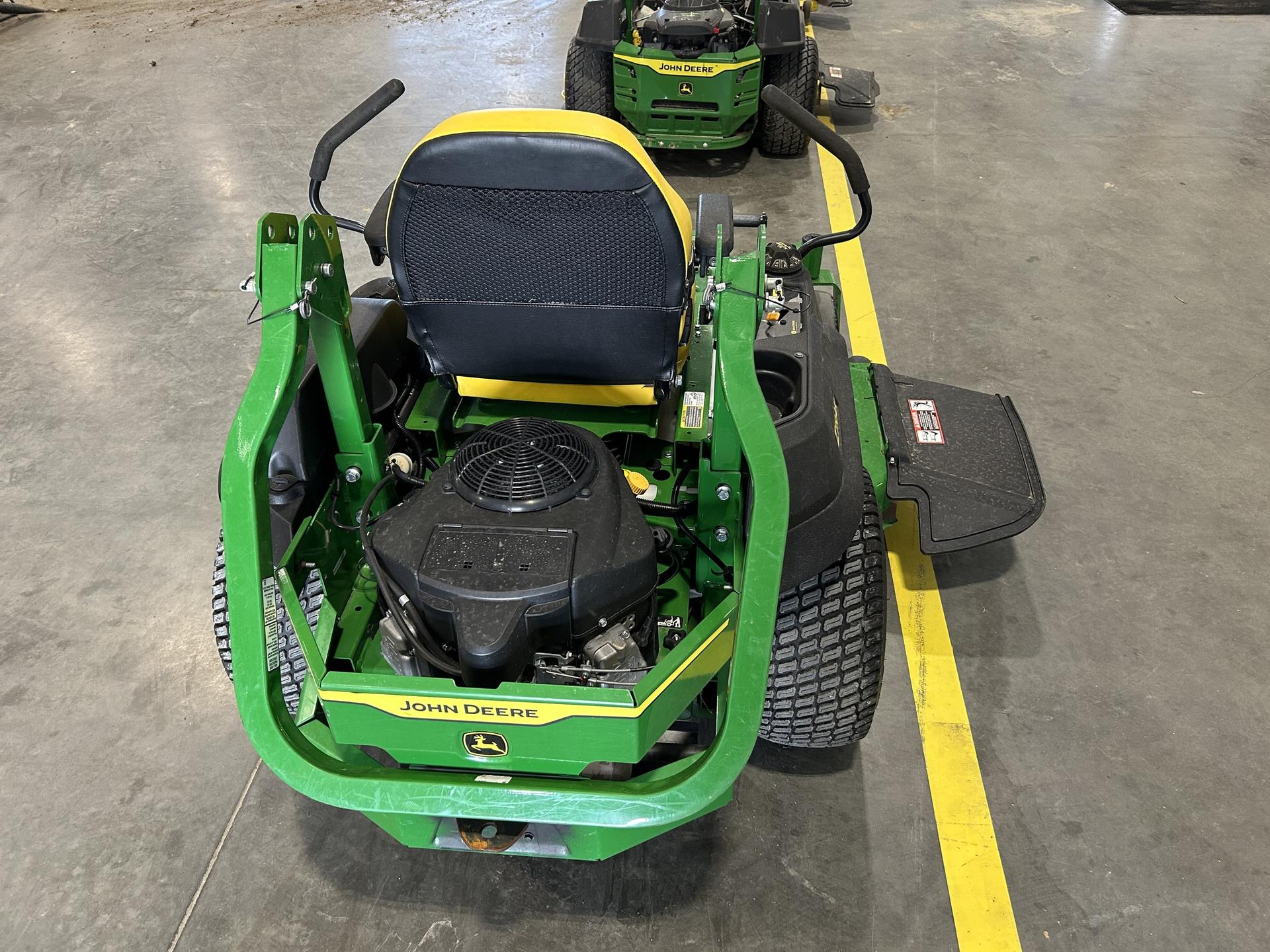 2022 John Deere Z720E Image