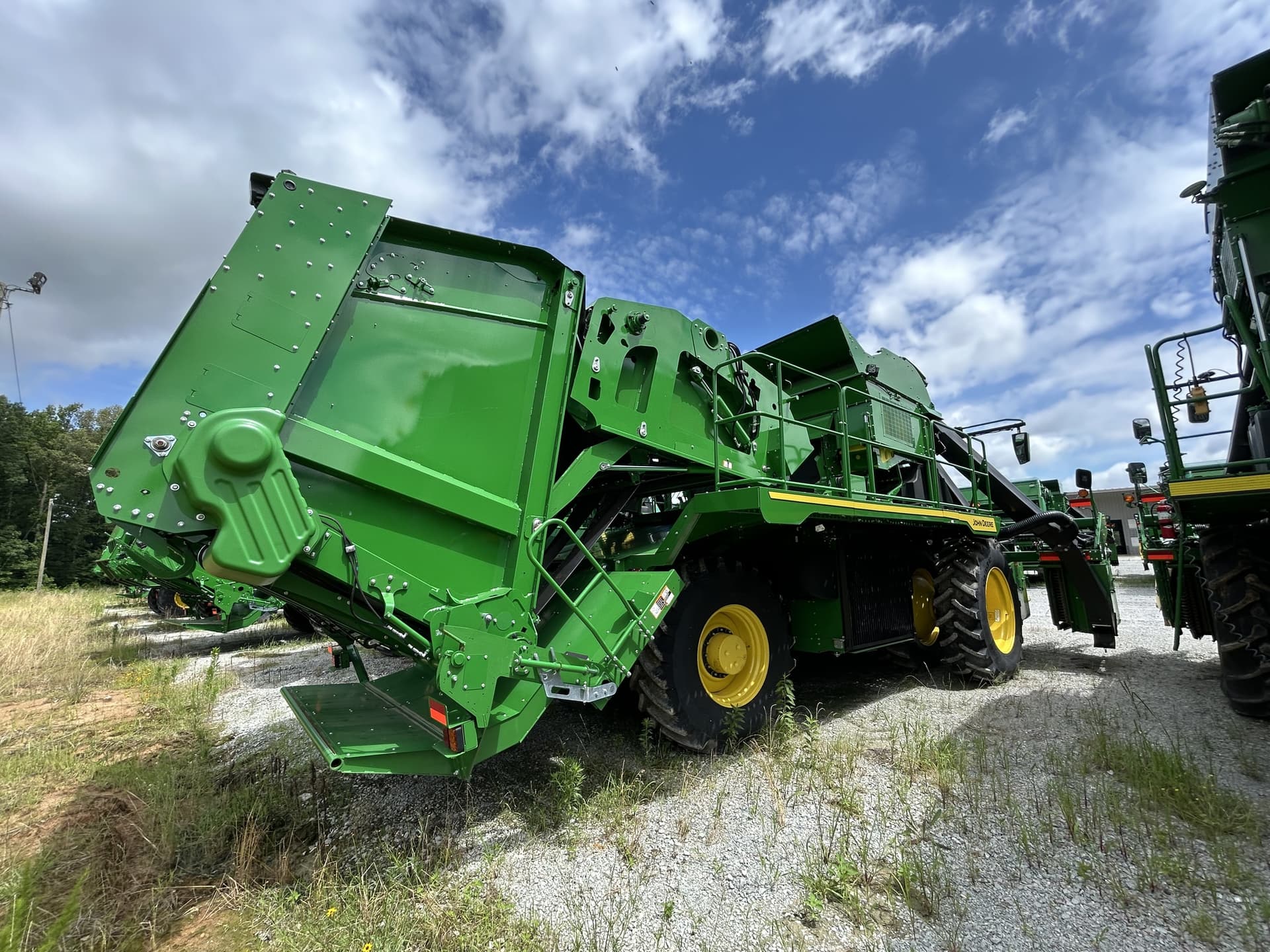 2024 John Deere CP770 Image