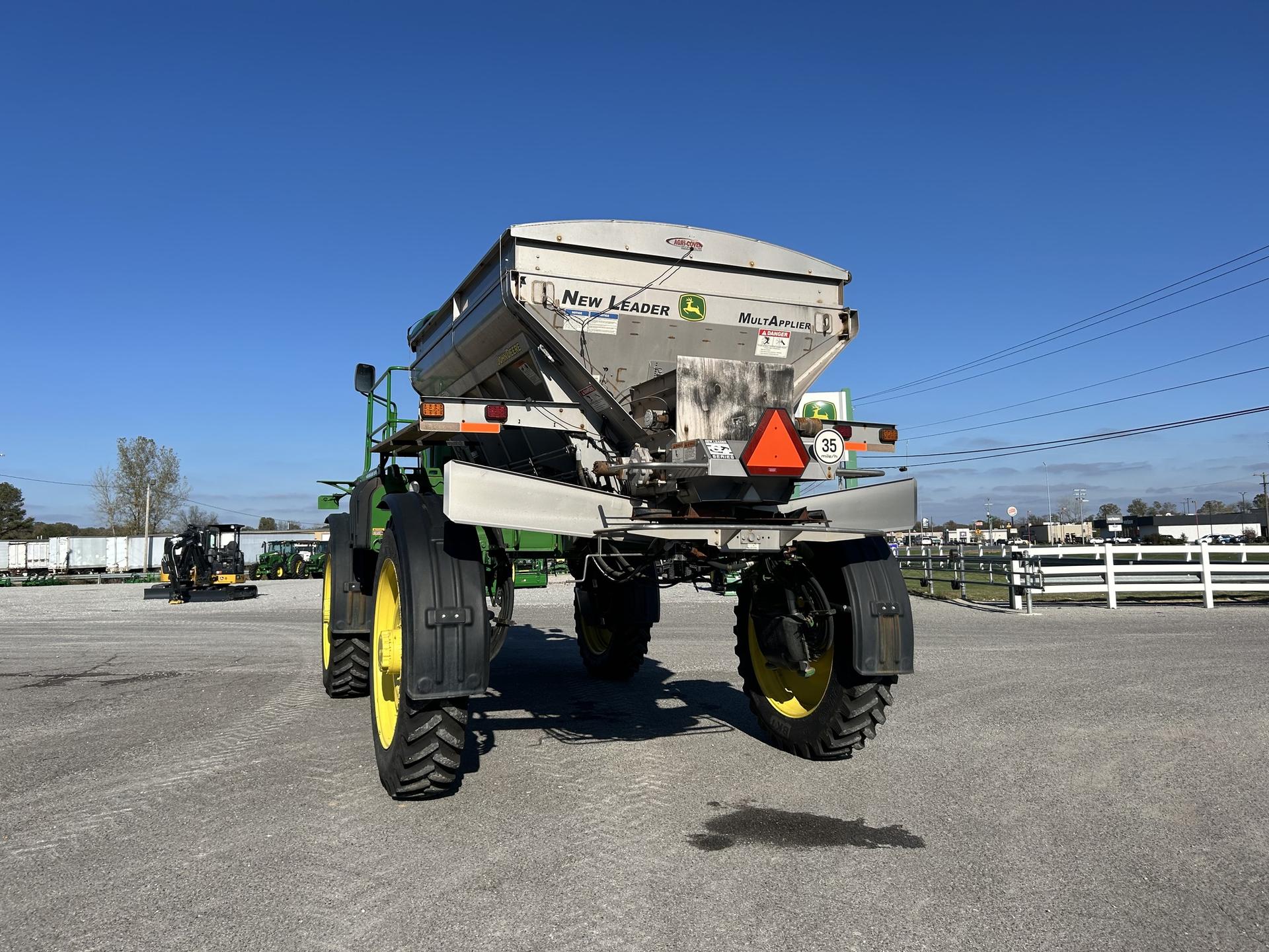 2018 John Deere R4038 Image