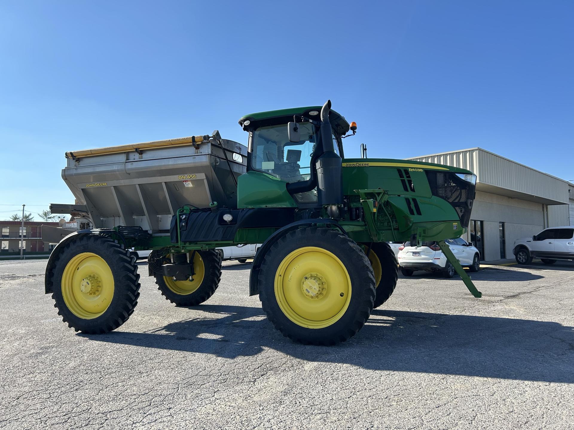 2018 John Deere R4038 Image