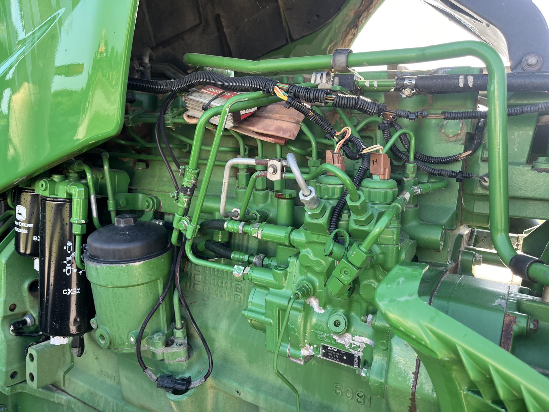 2004 John Deere 8320 Image