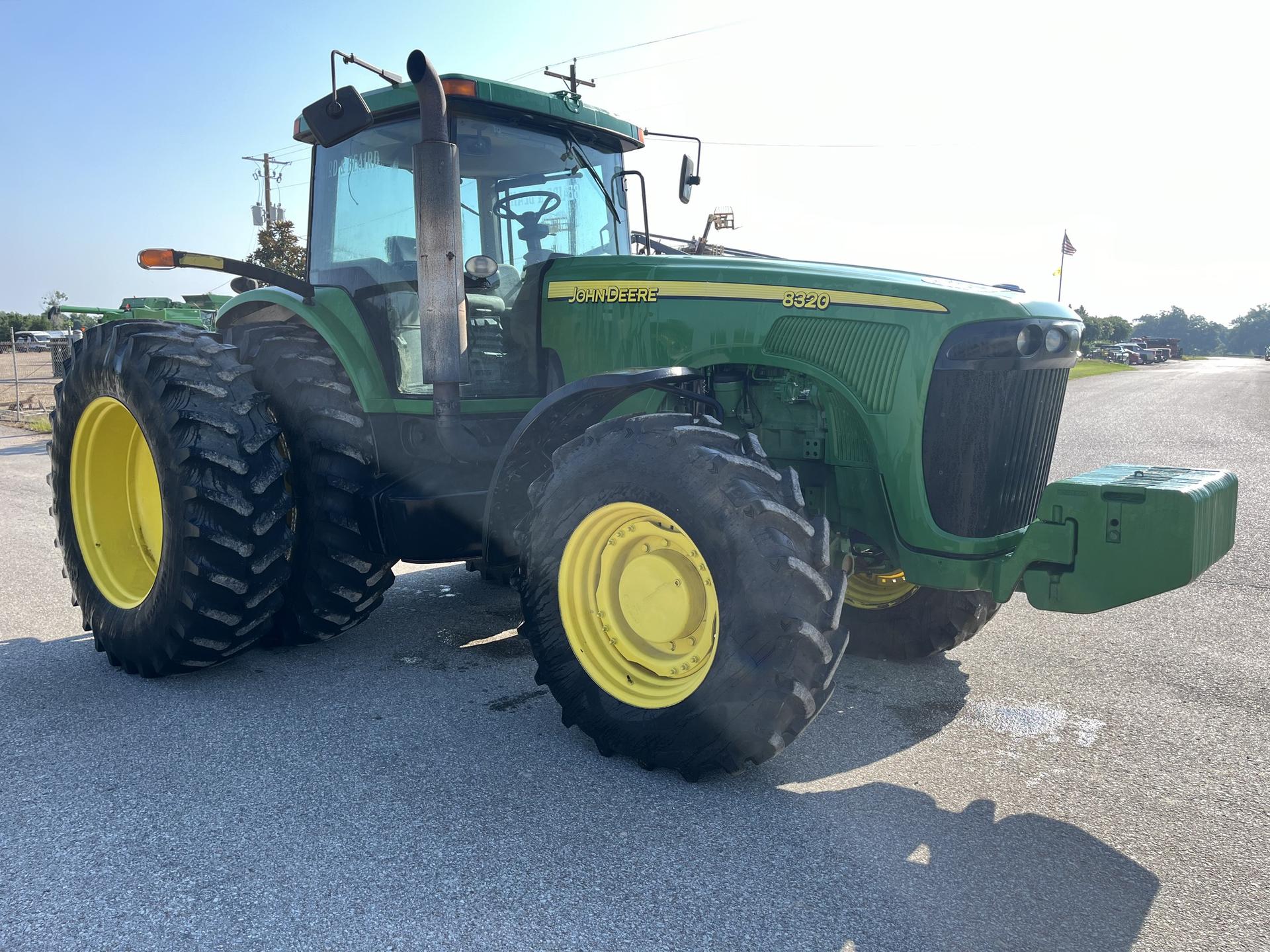 2004 John Deere 8320 Image
