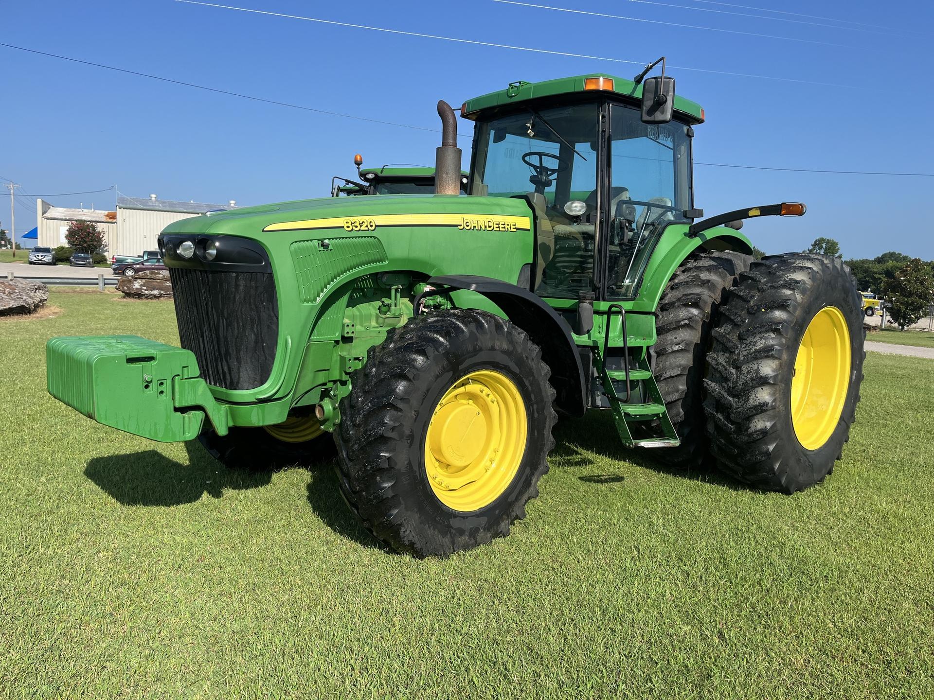 2004 John Deere 8320 Image