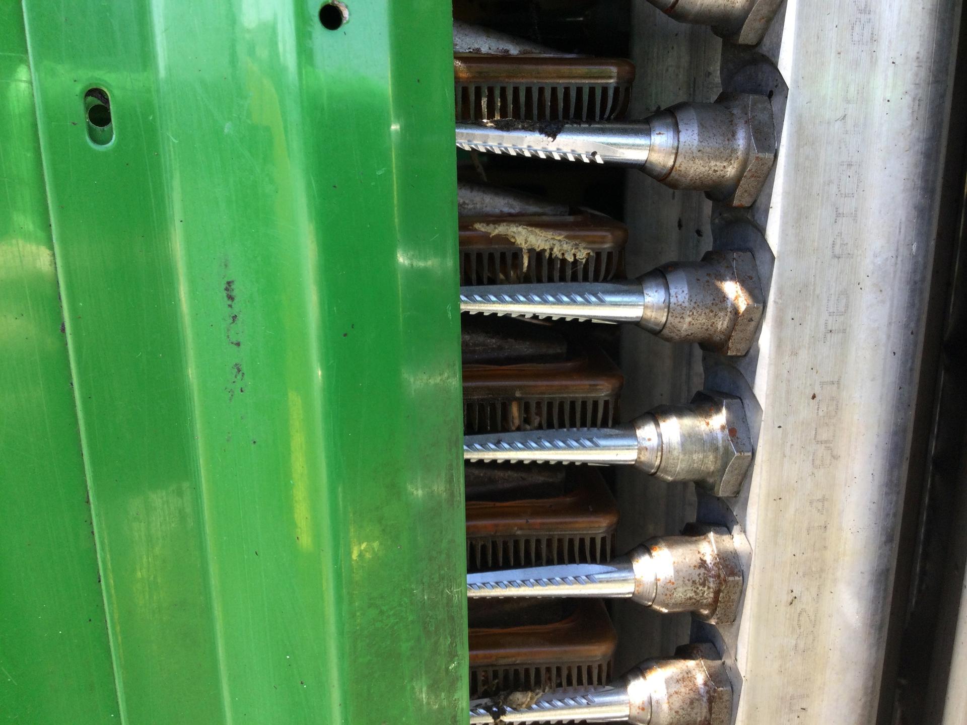 2021 John Deere CP690 Image