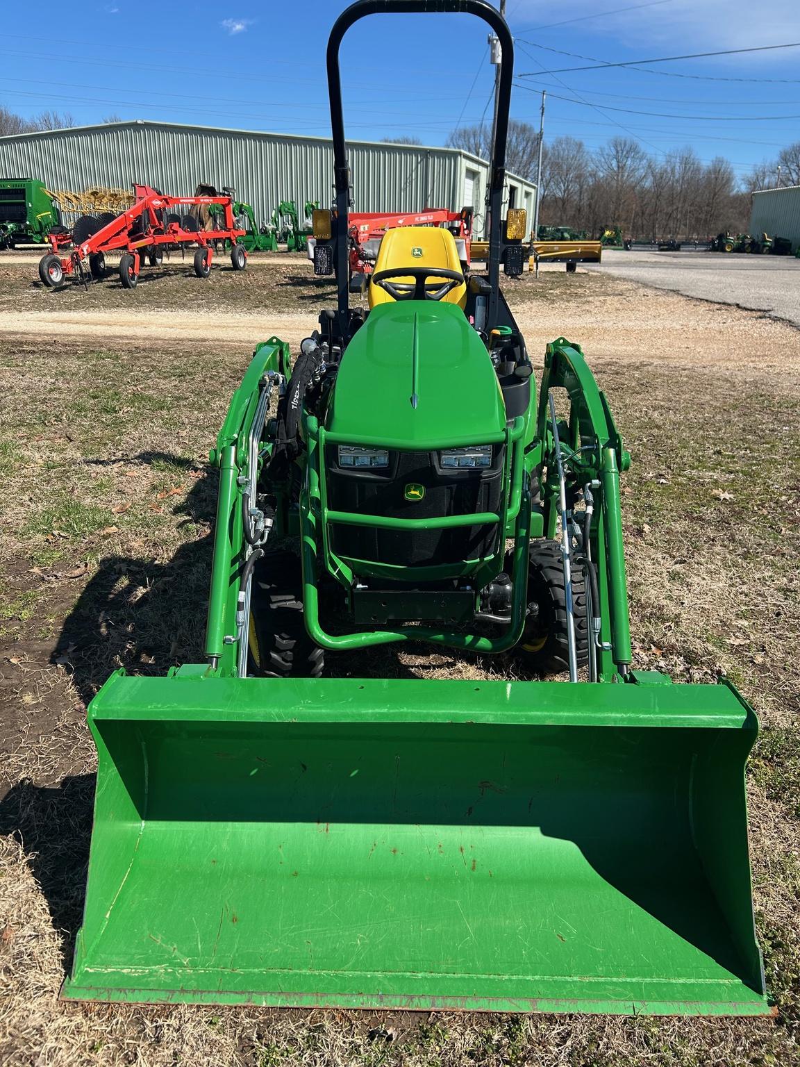 2023 John Deere 1025R Image