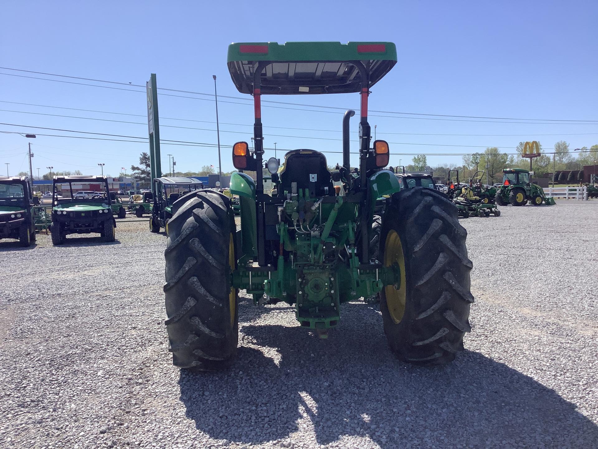 2019 John Deere 5090E Image