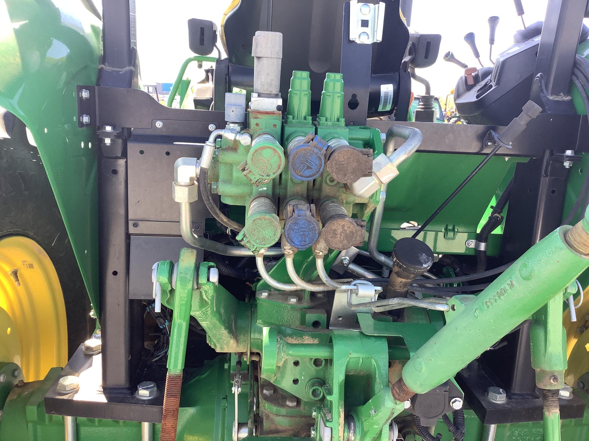 2019 John Deere 5090E Image