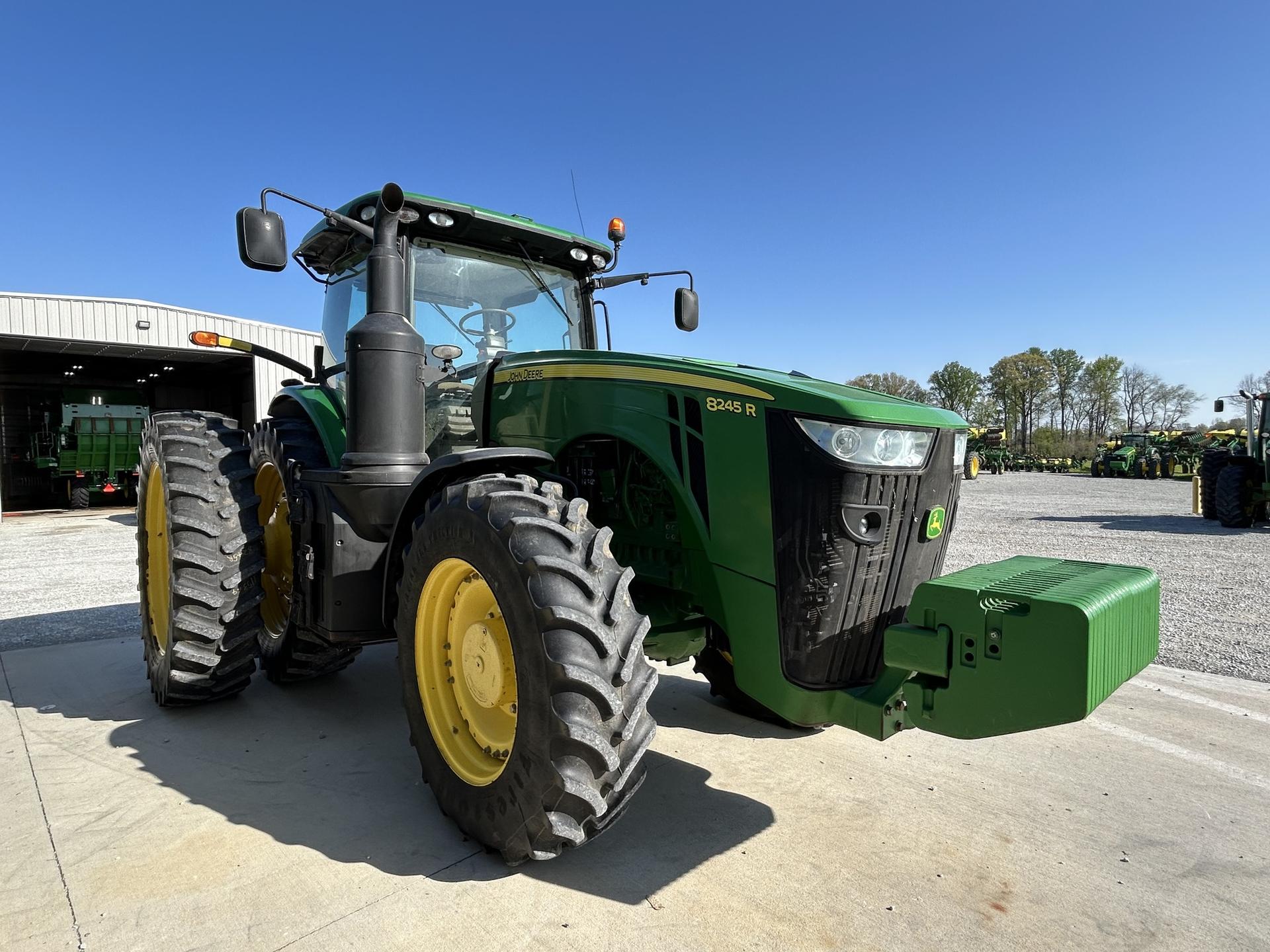 2017 John Deere 8245R Image
