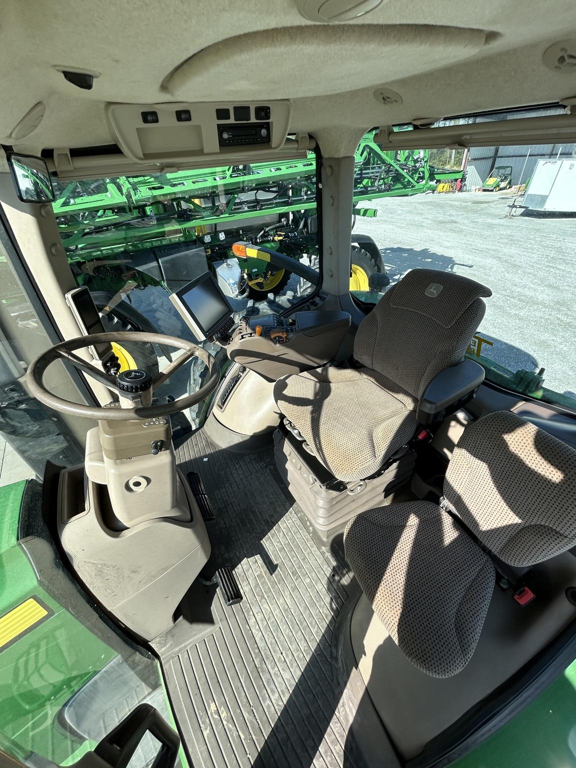 2017 John Deere 8245R Image