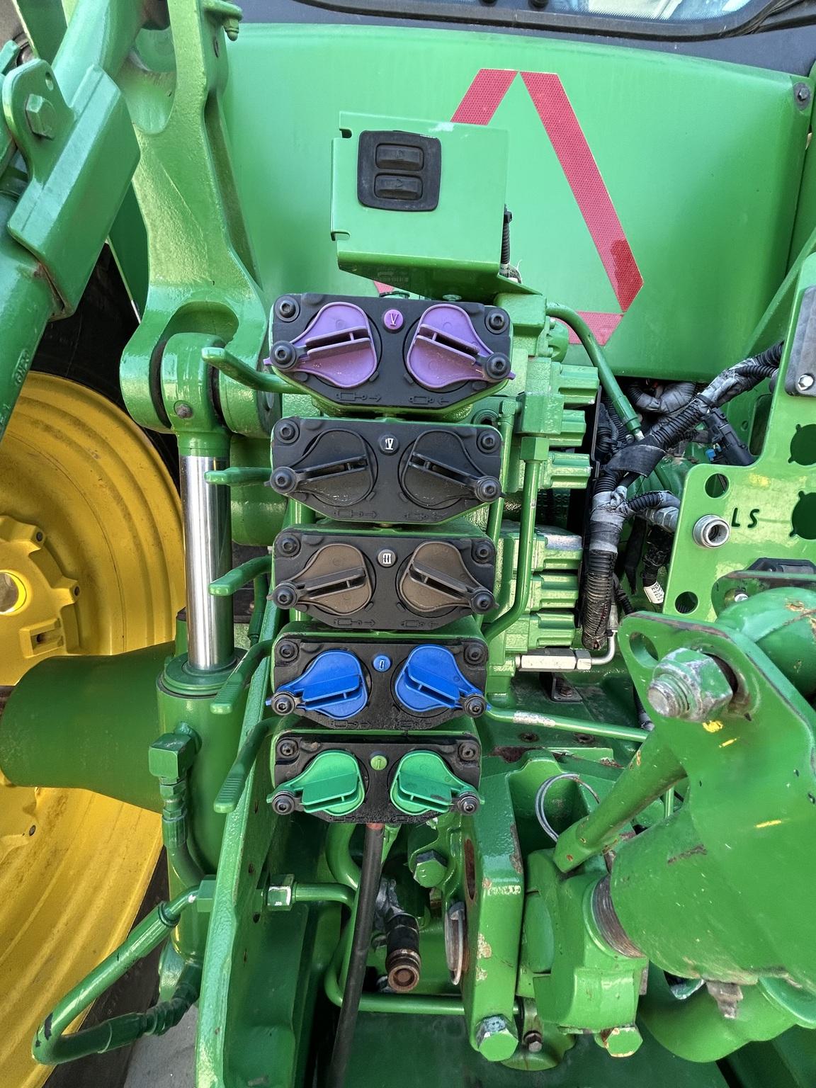 2017 John Deere 8245R Image
