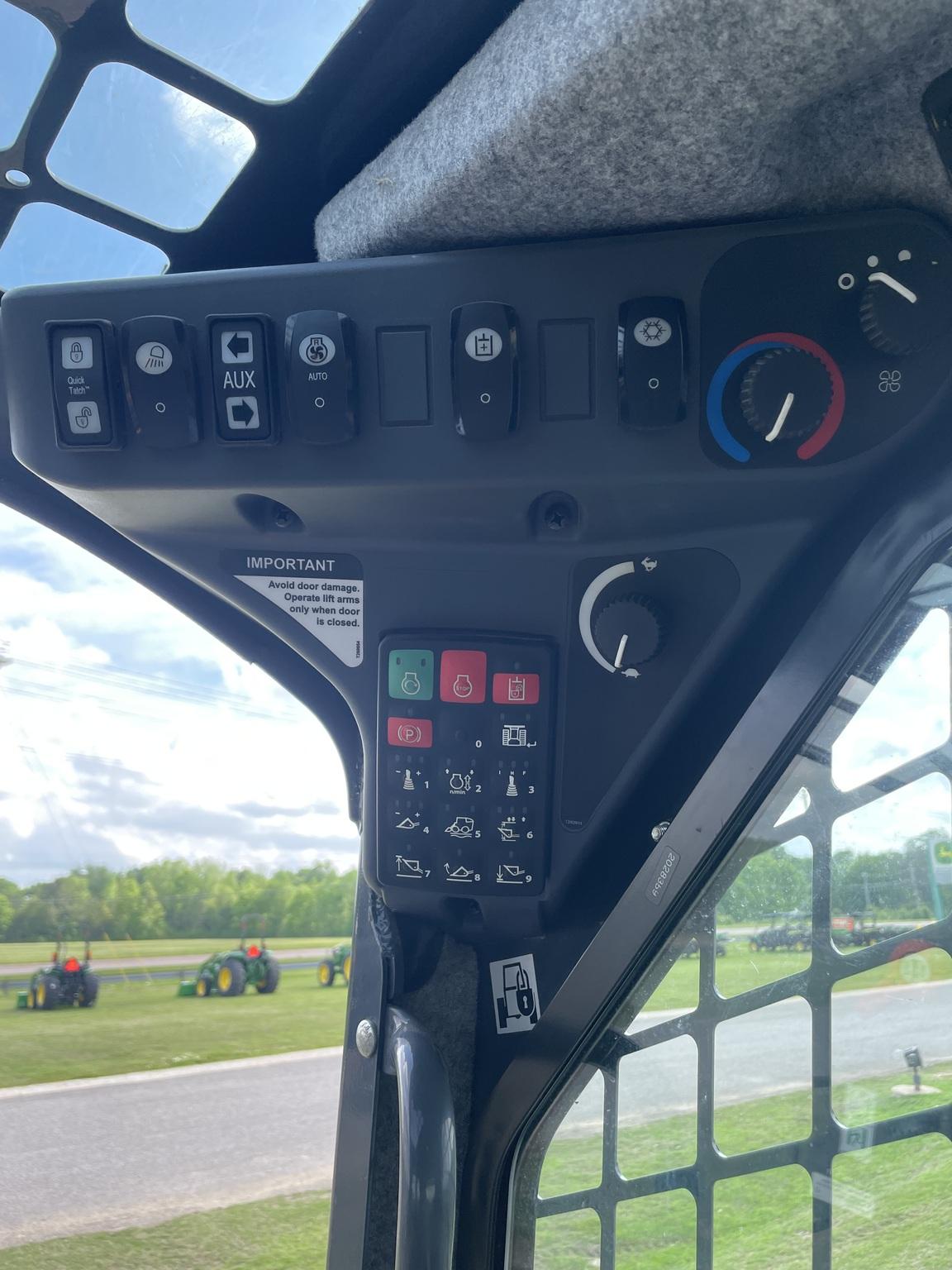 2024 John Deere 333G Image