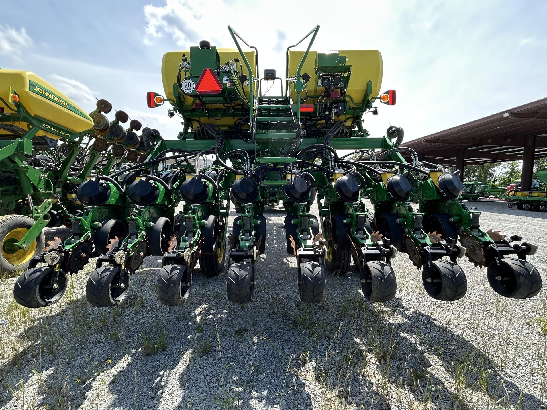 2023 John Deere 1795 Image