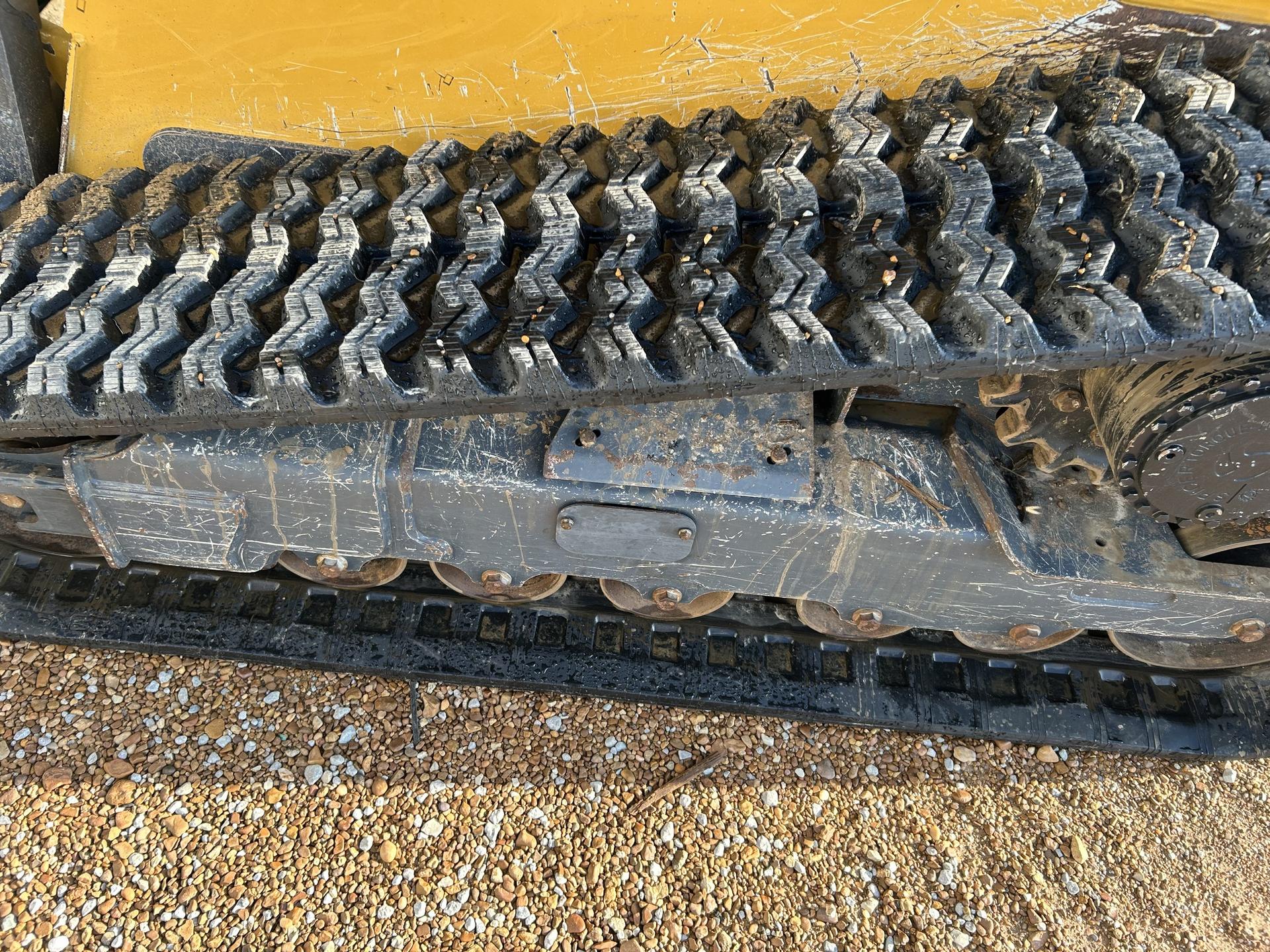 2024 John Deere 333G Image
