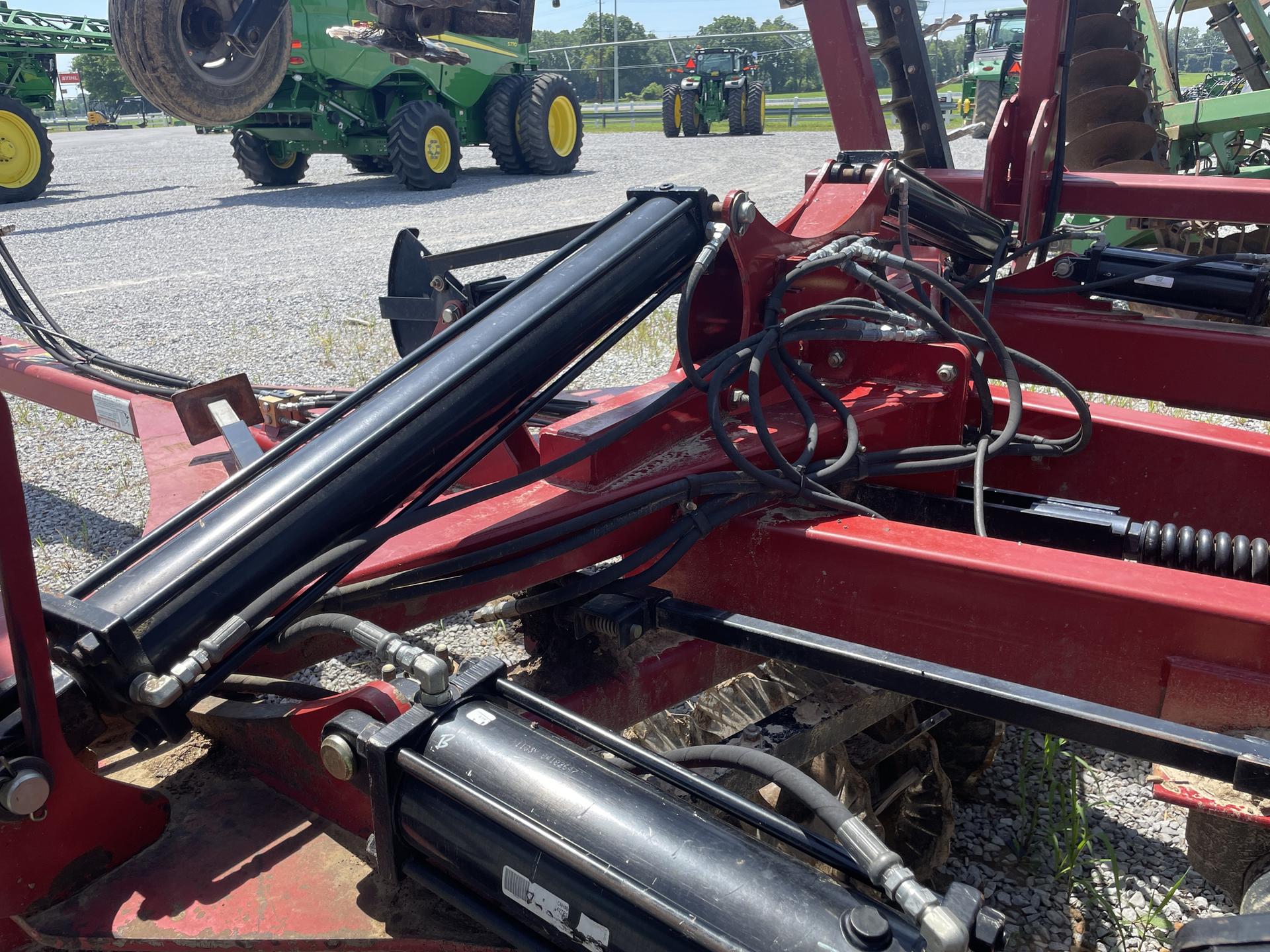 2016 Case IH 330 True Tandem Image