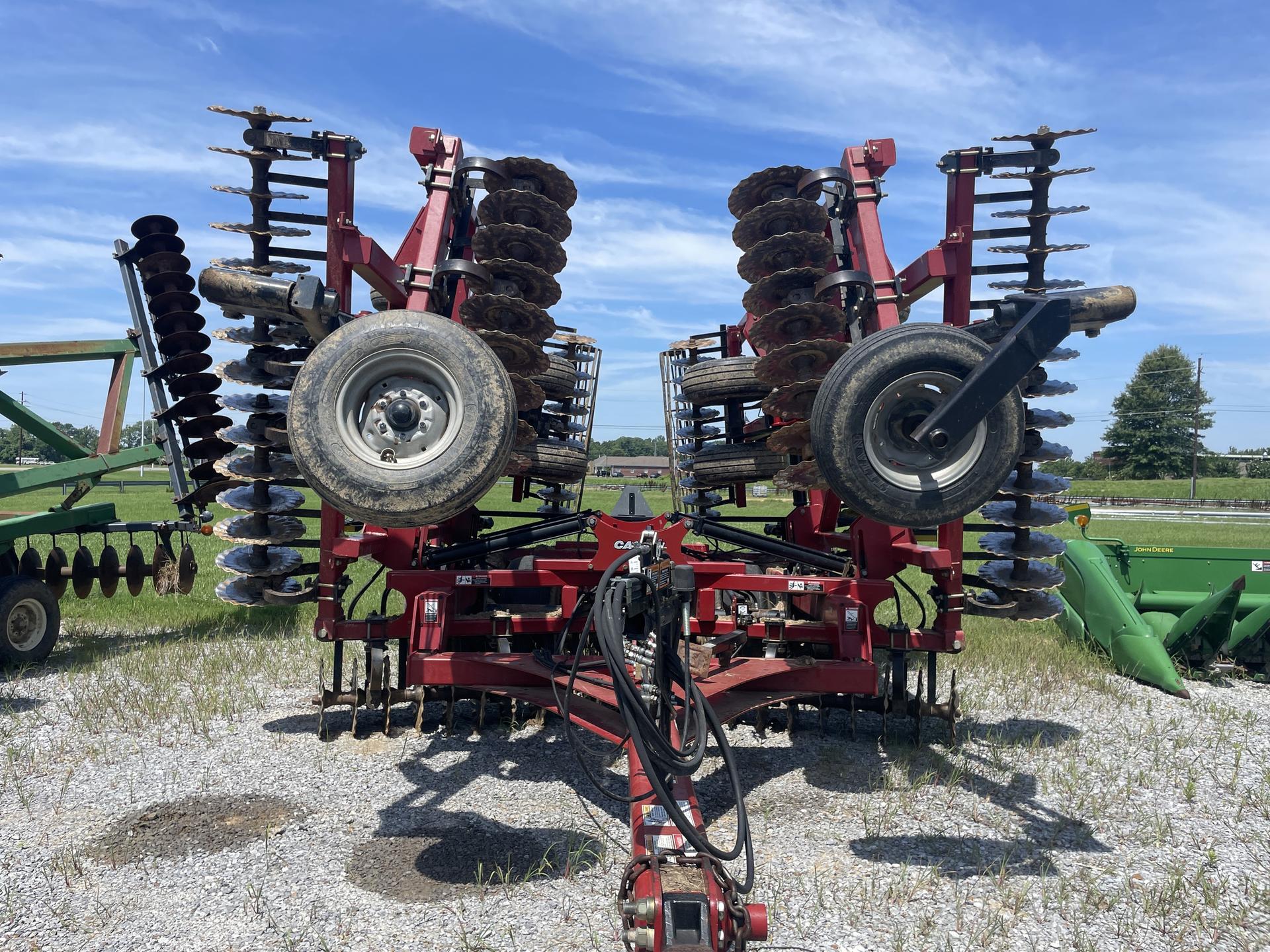 2016 Case IH 330 True Tandem Image