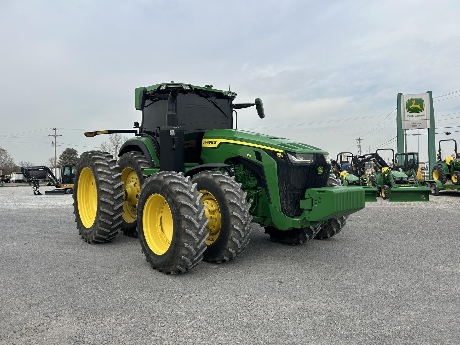 2021 John Deere 8R 410 Image