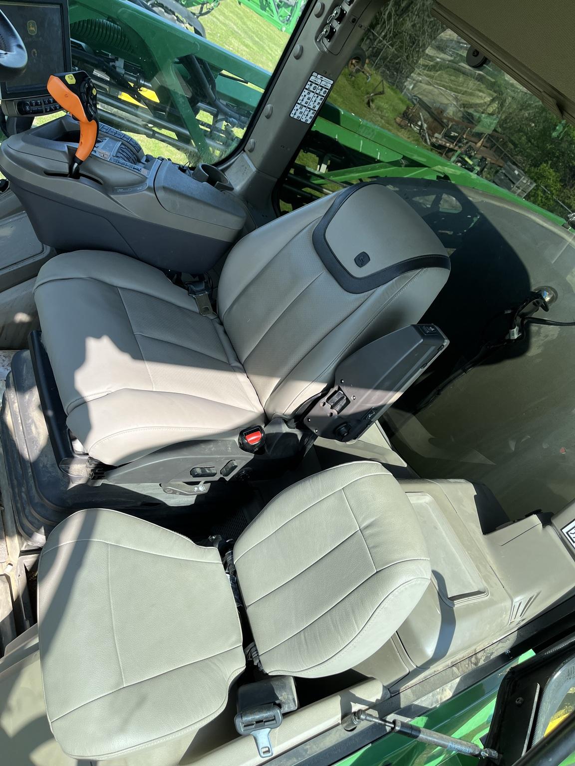 2022 John Deere 410R Image