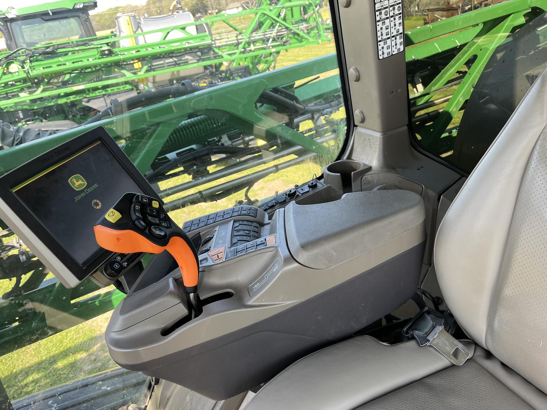 2022 John Deere 410R Image