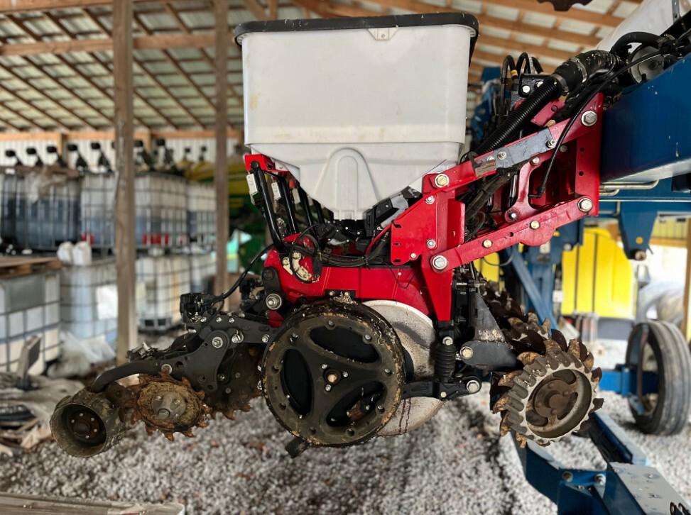 2008 Kinze 3400 Image