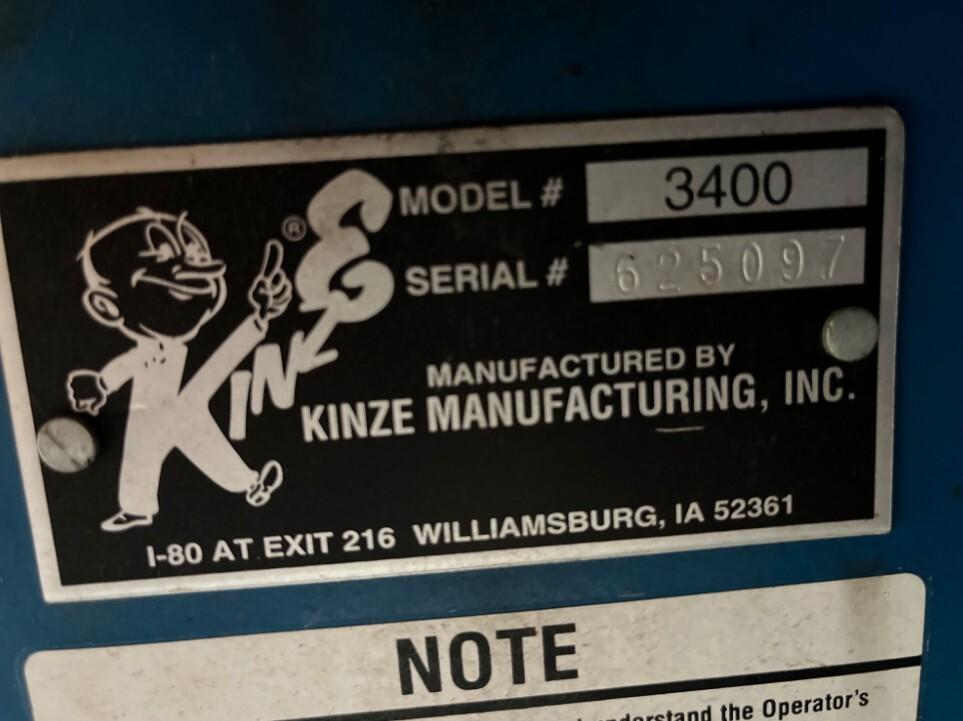 2008 Kinze 3400 Image