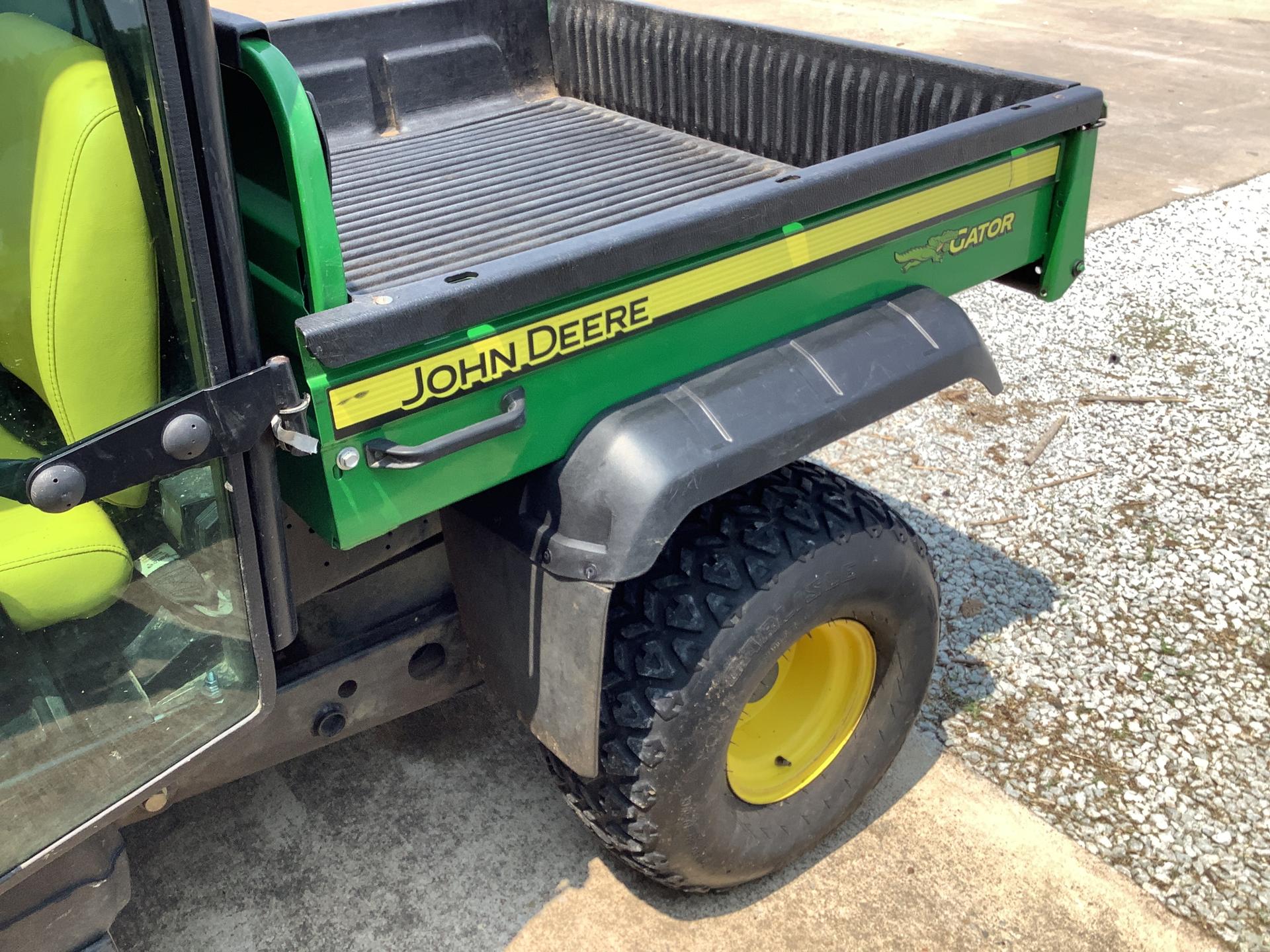 2017 John Deere HPX 4X4 Image