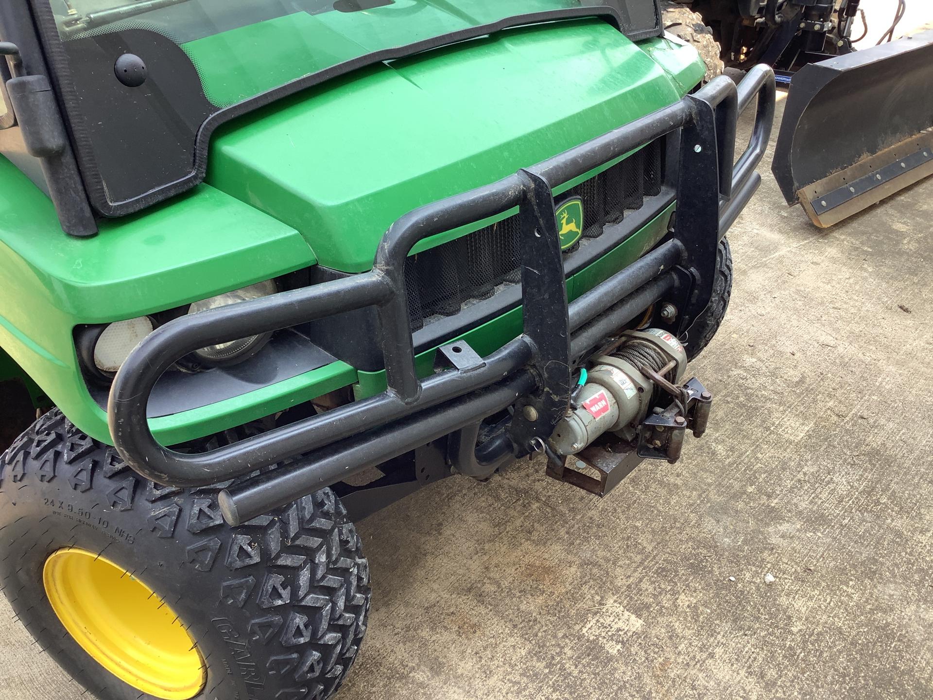 2017 John Deere HPX 4X4 Image
