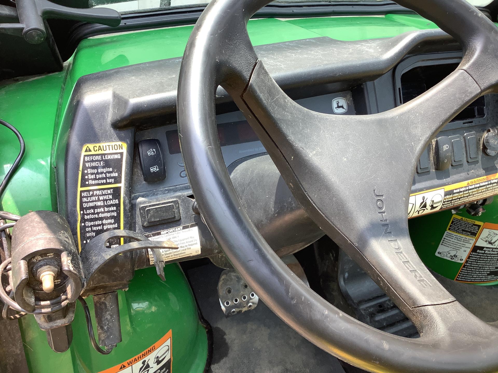2017 John Deere HPX 4X4 Image