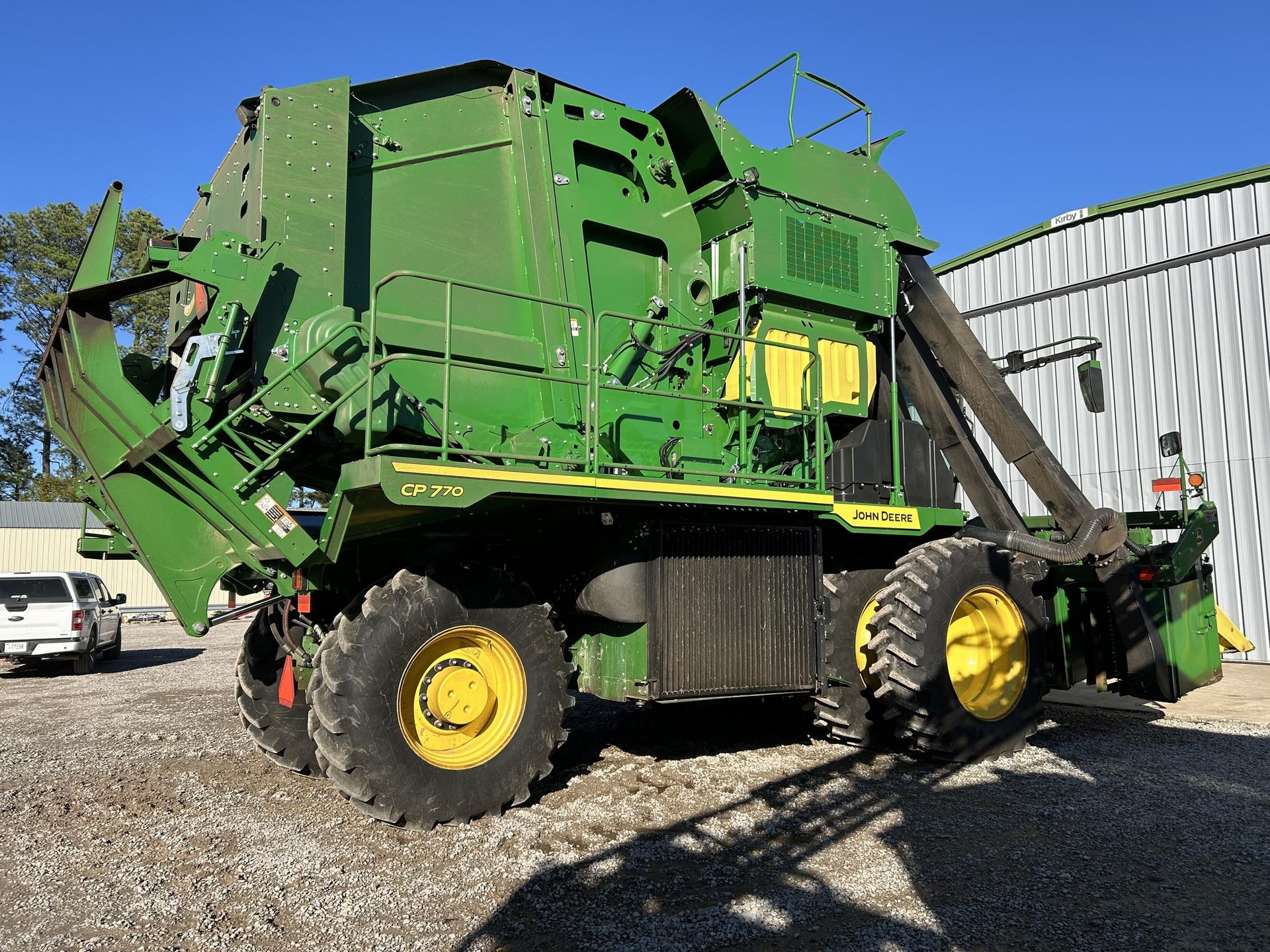 2022 John Deere CP770 Image