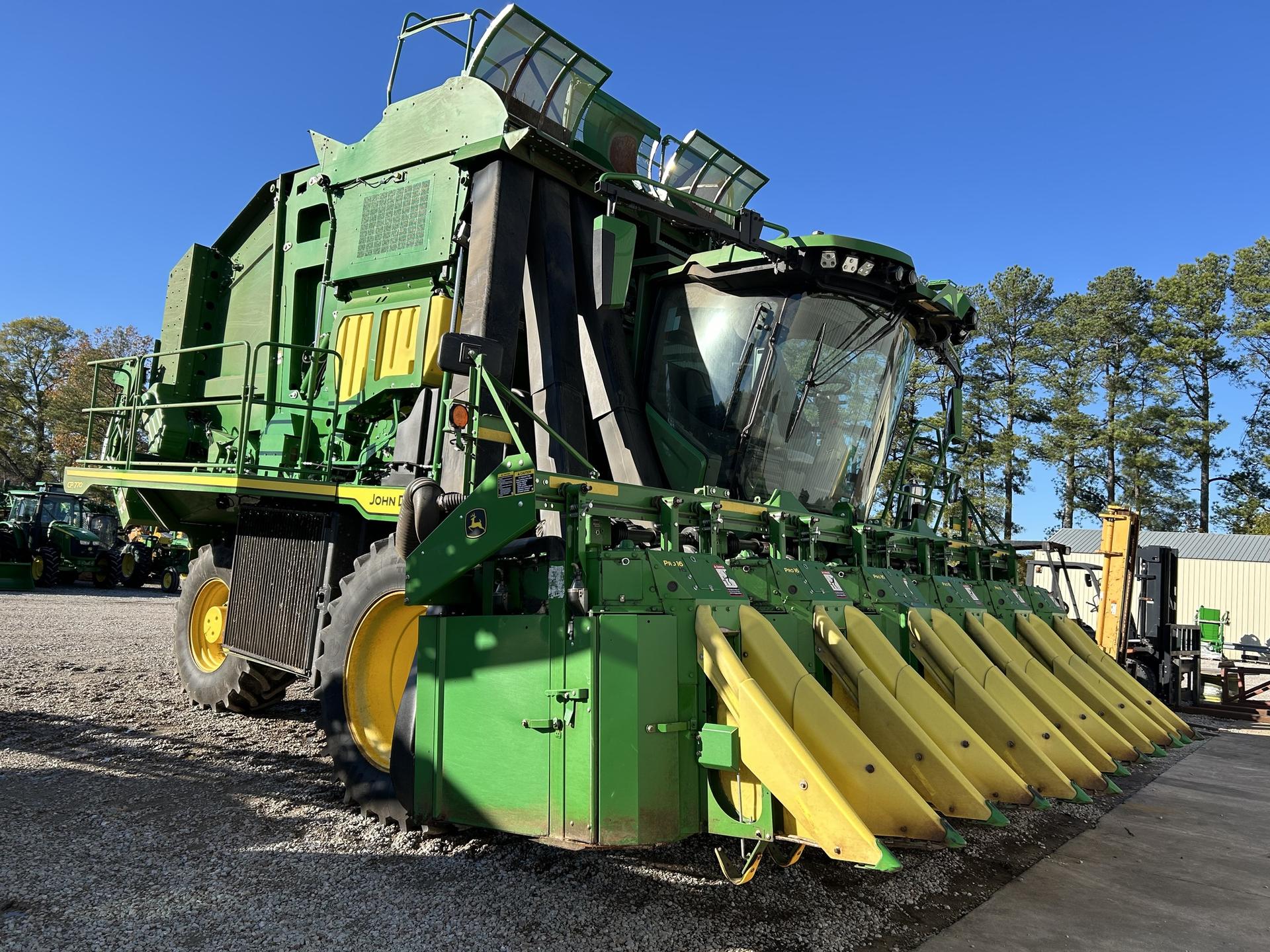 2022 John Deere CP770 Image