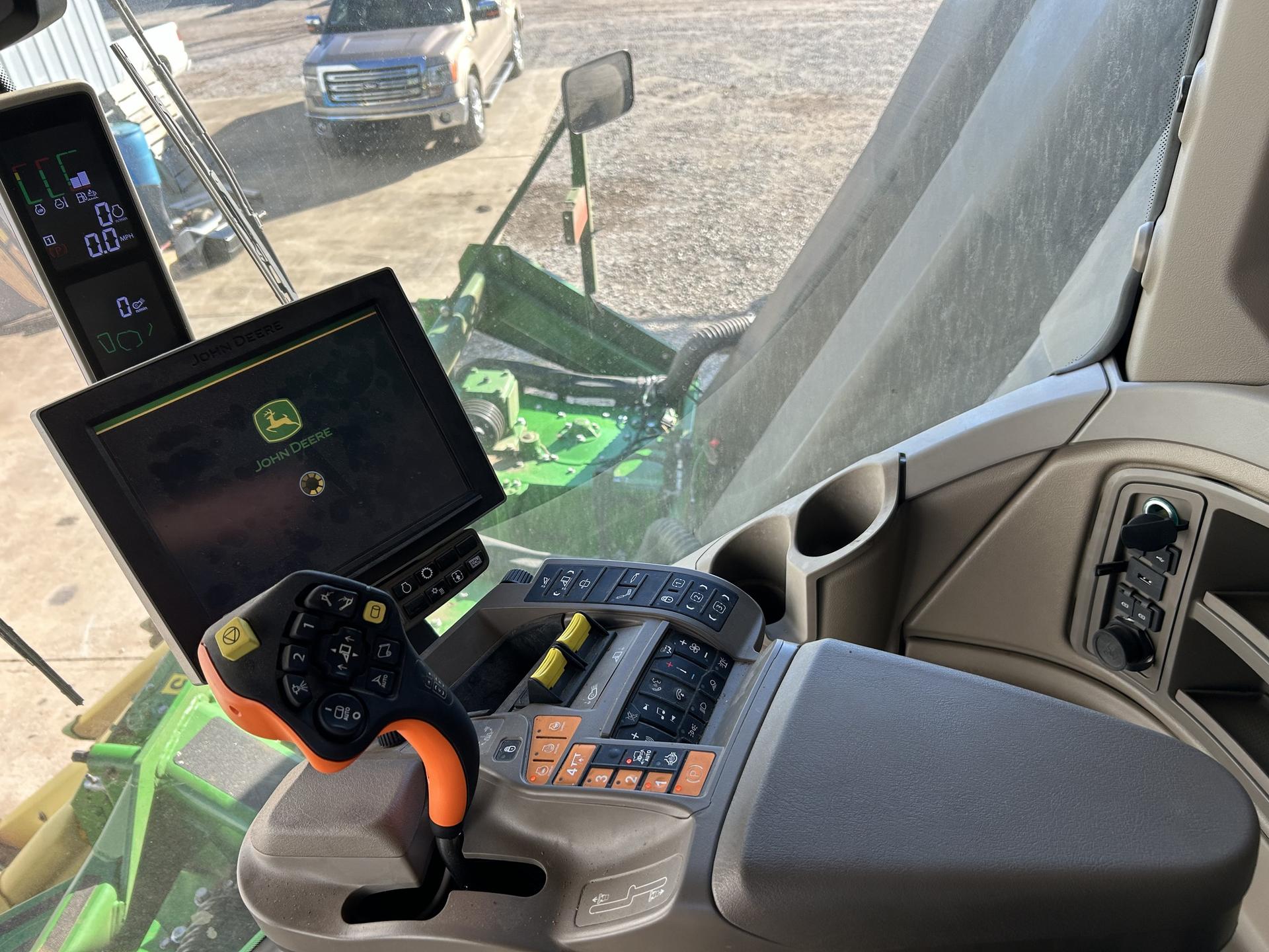 2022 John Deere CP770 Image