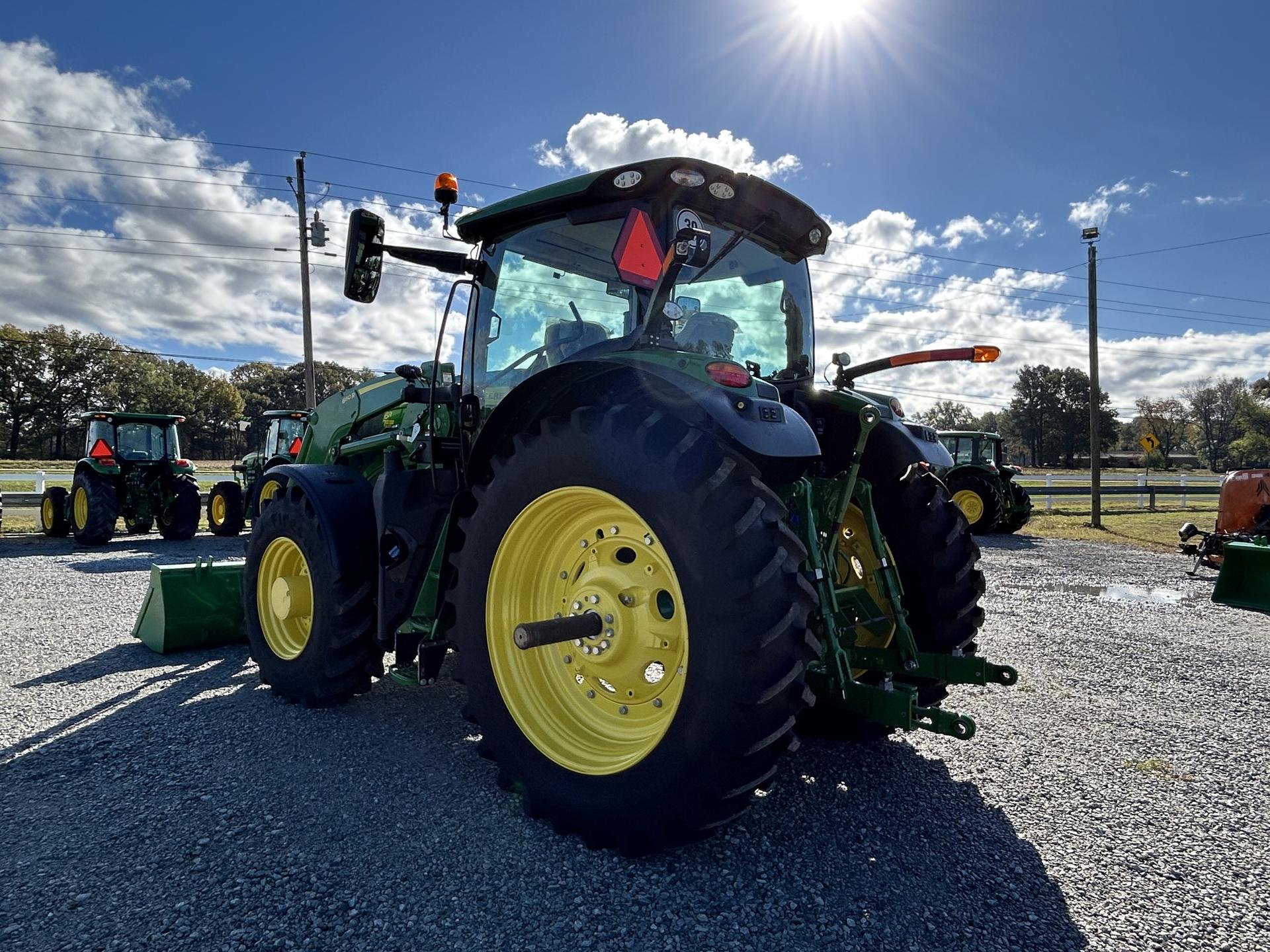 2023 John Deere 6R 175 Image