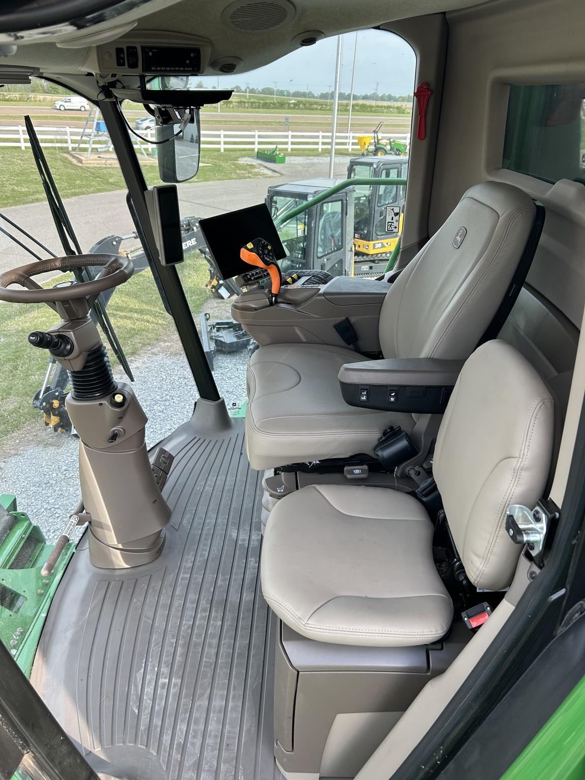 2024 John Deere S780 Image