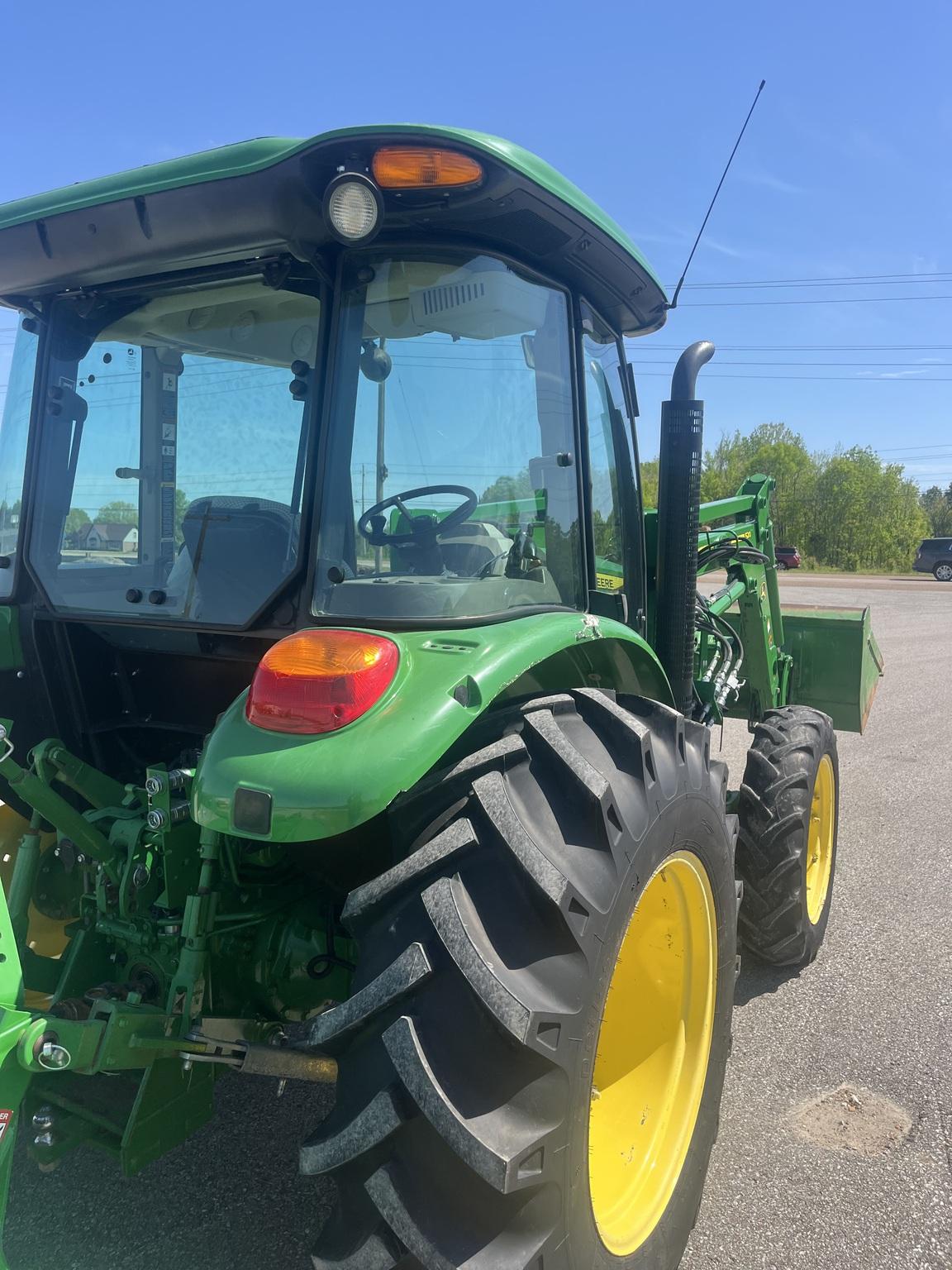2018 John Deere 5055E Image