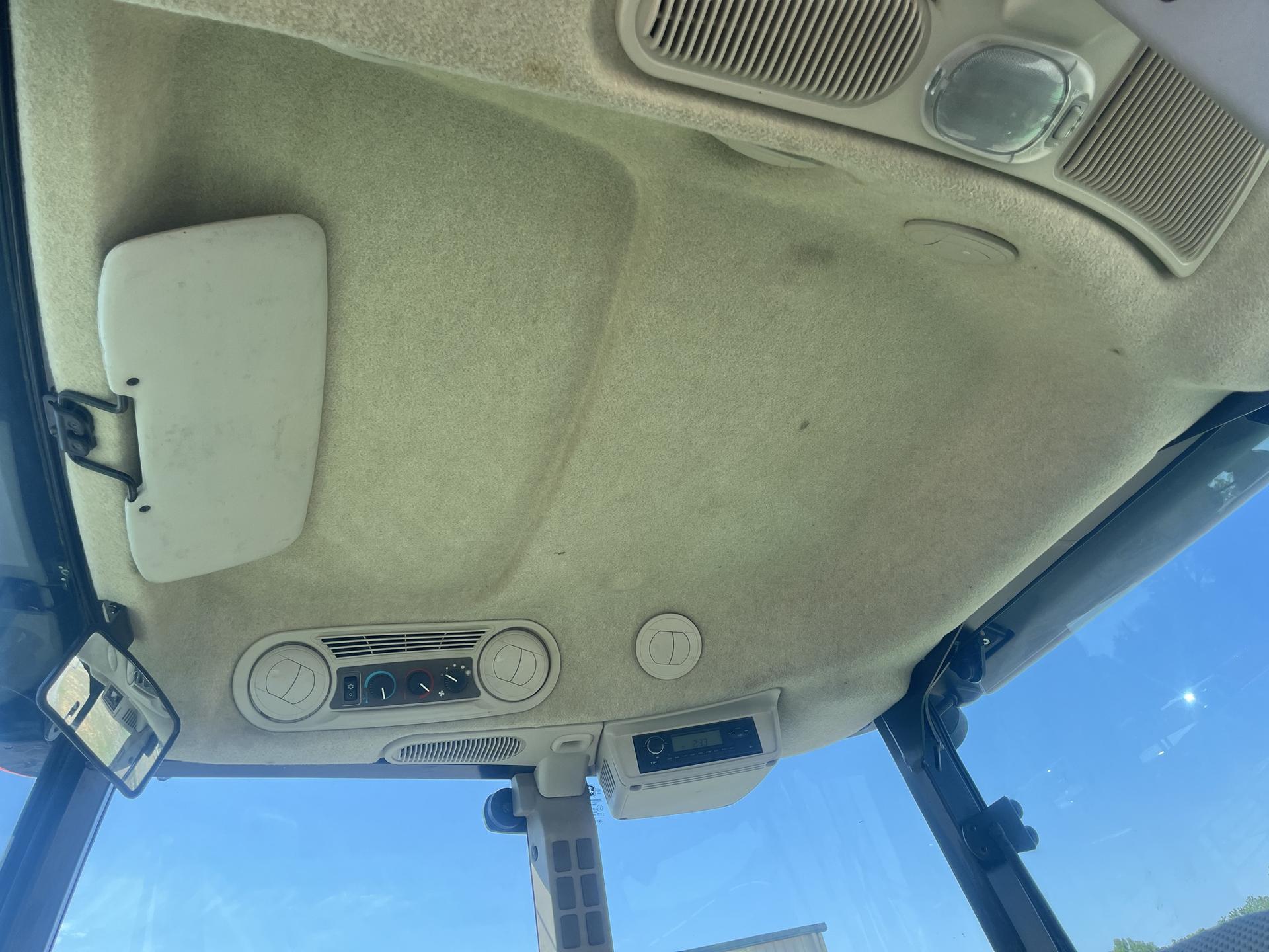 2018 John Deere 5055E Image